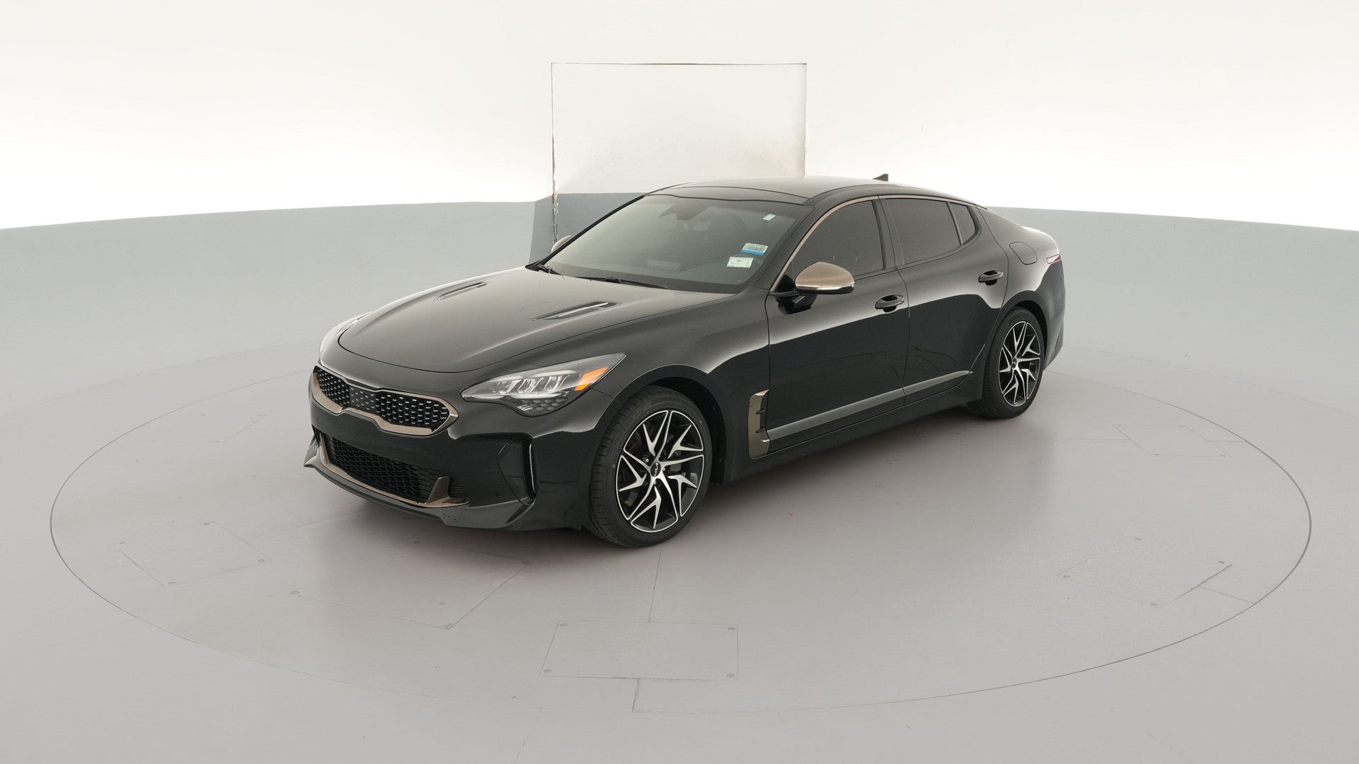 2023 Kia Stinger vehicle photo