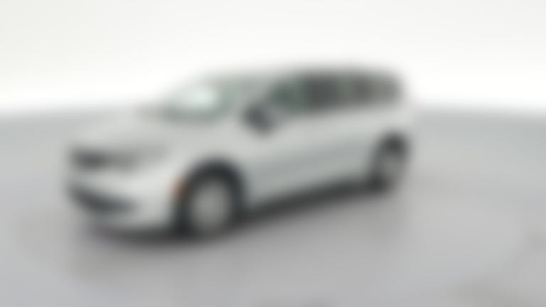 2023 Chrysler Voyager vehicle photo