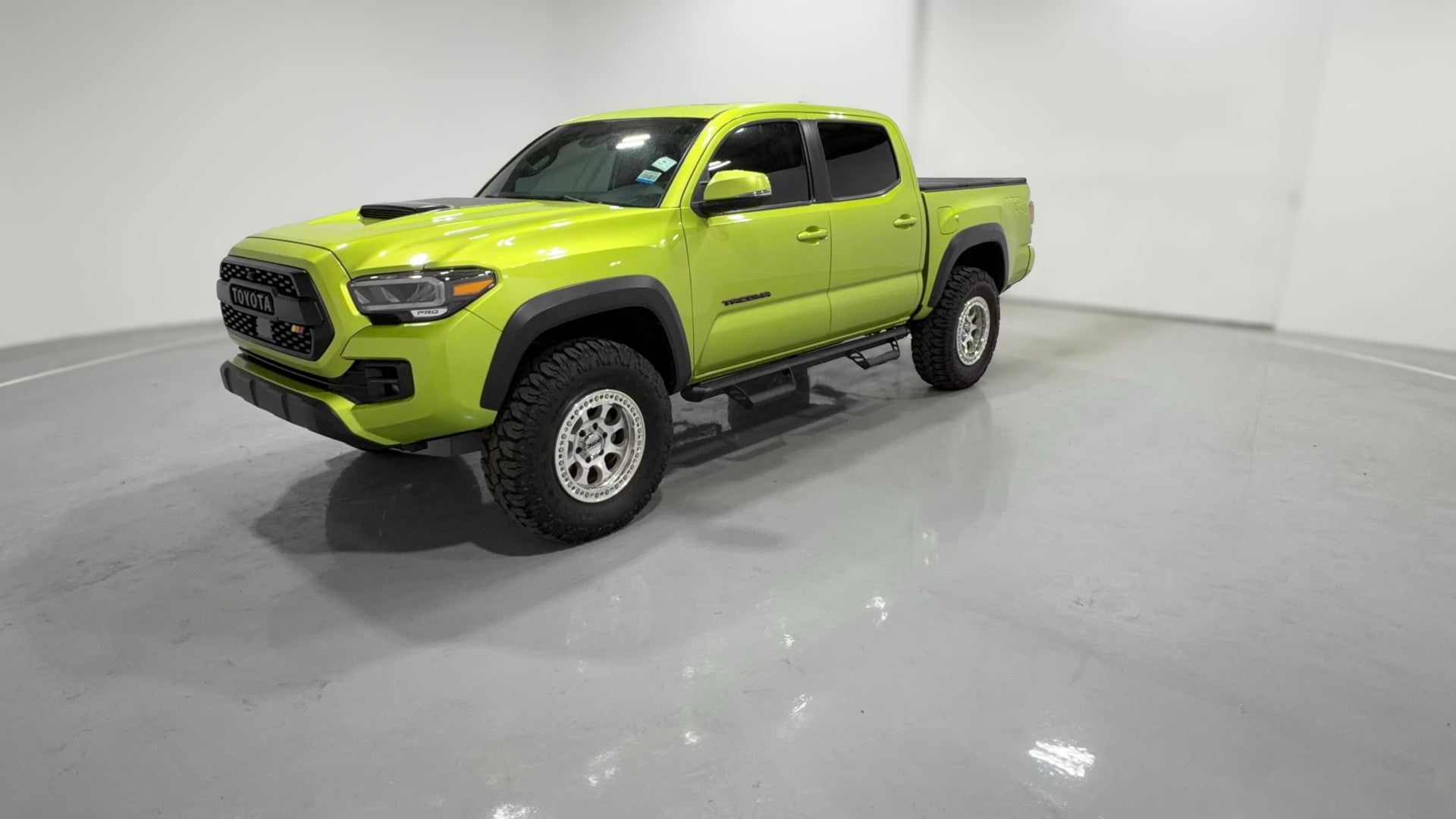 2022 Toyota Tacoma Double Cab vehicle photo