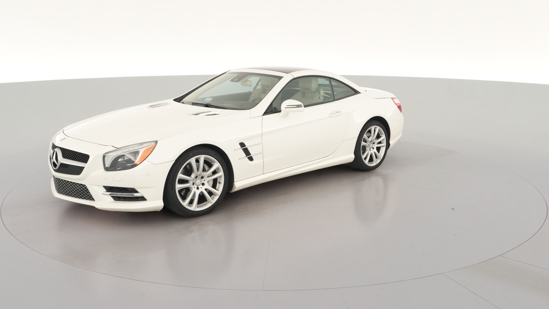 2015 Mercedes-Benz SL-Class vehicle photo