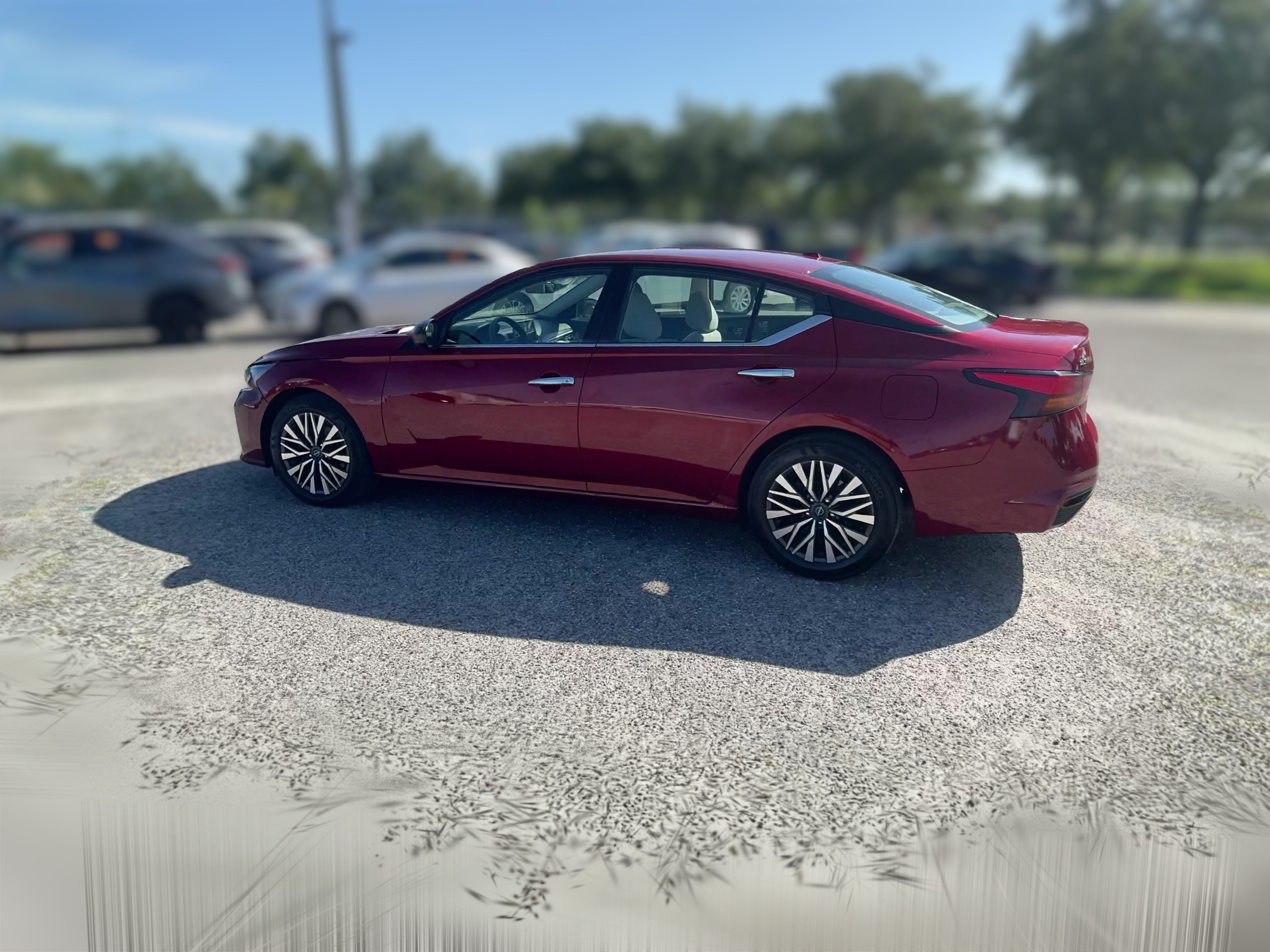2025 Nissan Altima SV - Photo 23