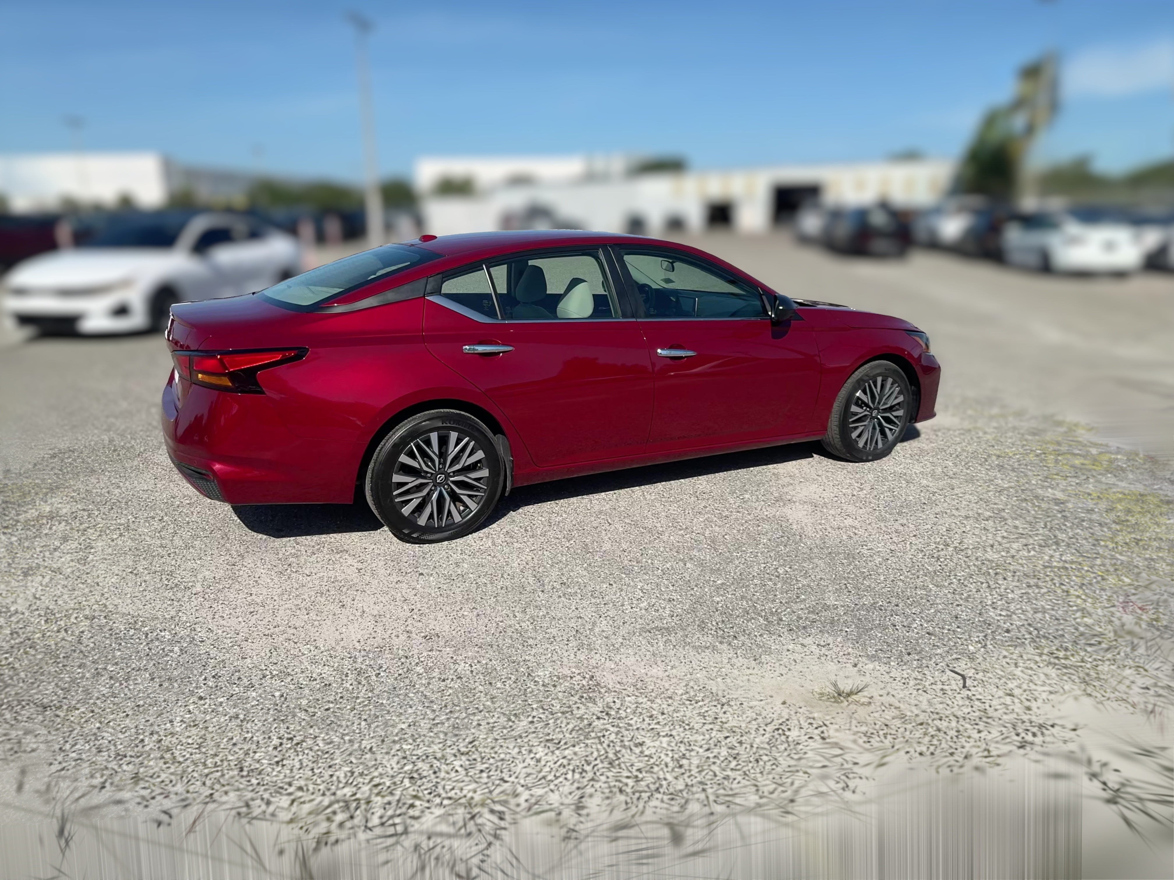 2025 Nissan Altima SV - Photo 29