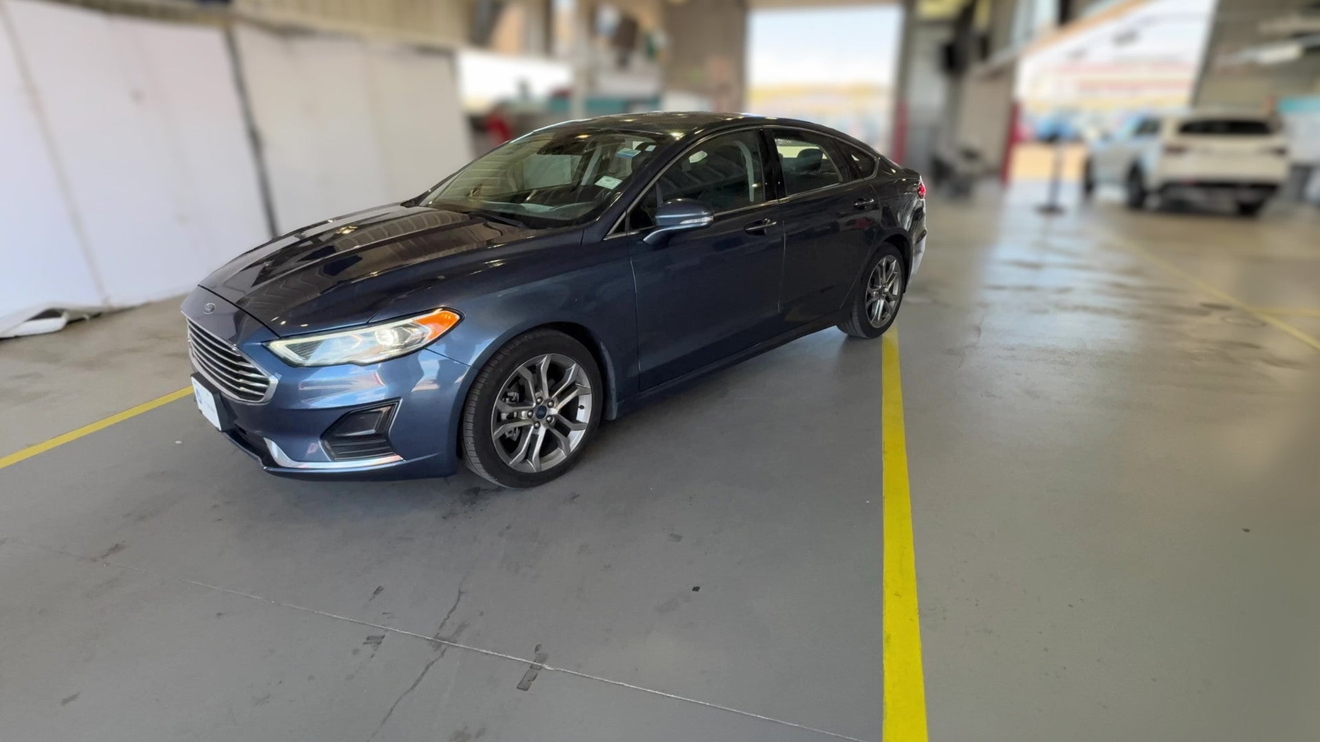 2019 Ford Fusion vehicle photo