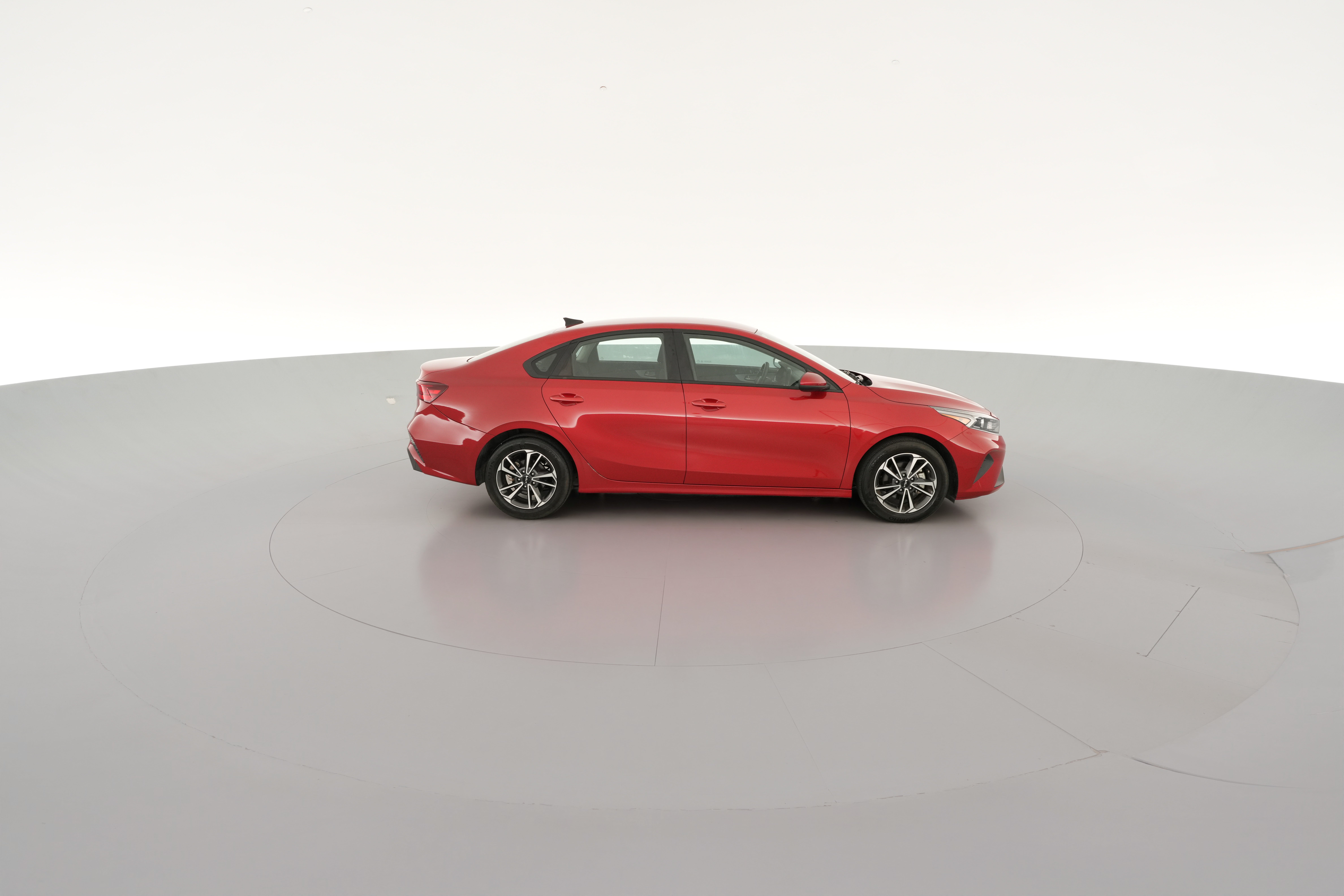 2024 Kia Forte LXS - Photo 32