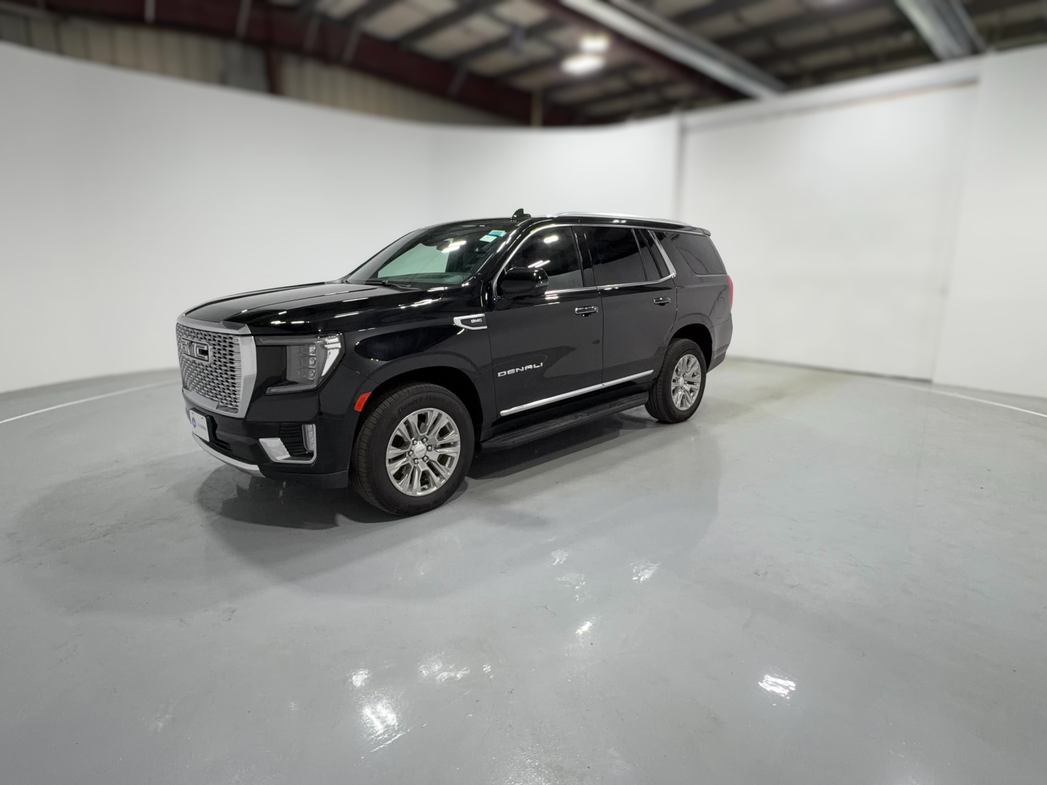 2023 GMC Yukon Denali - Photo 29