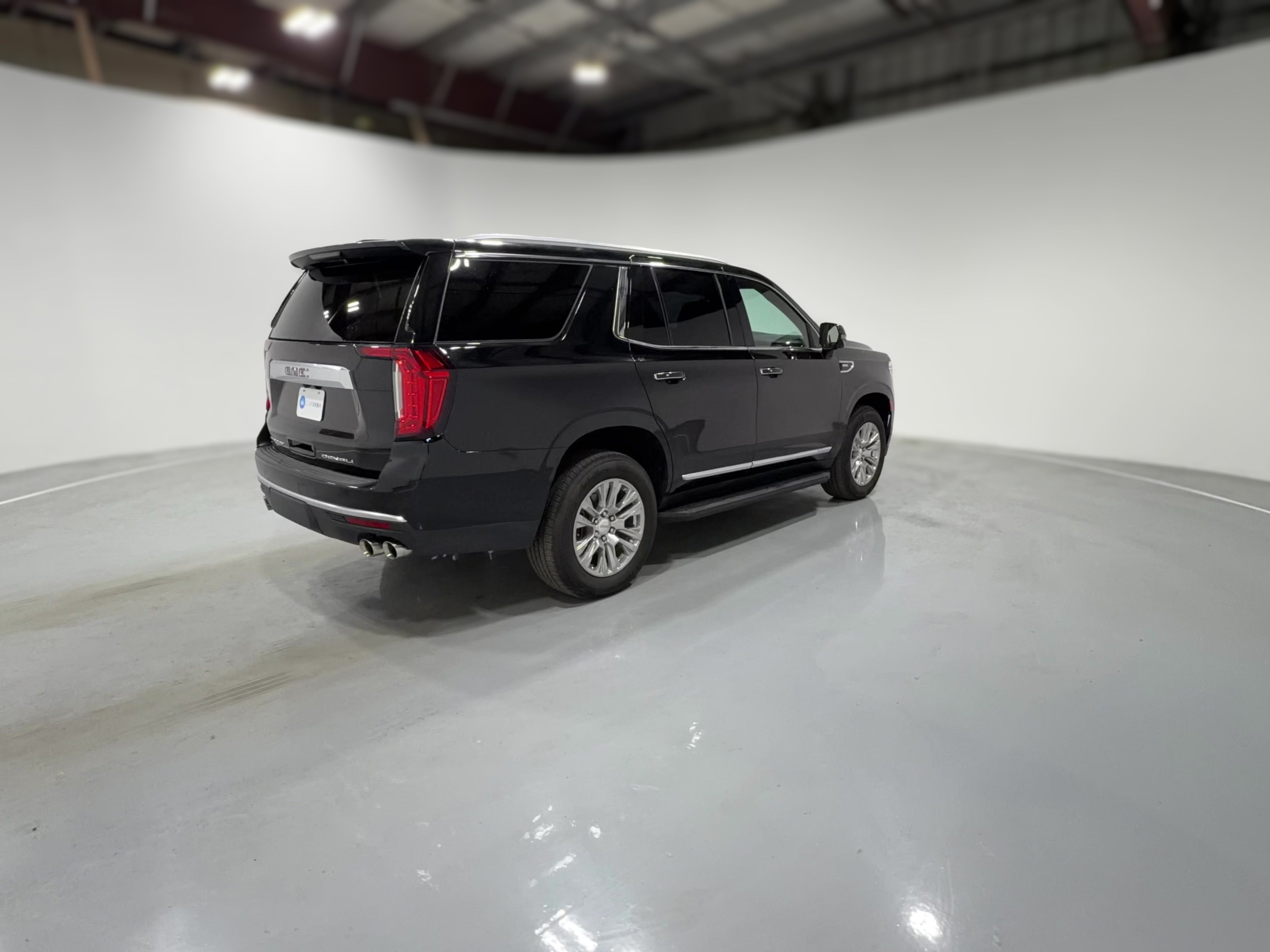 2023 GMC Yukon Denali - Photo 37