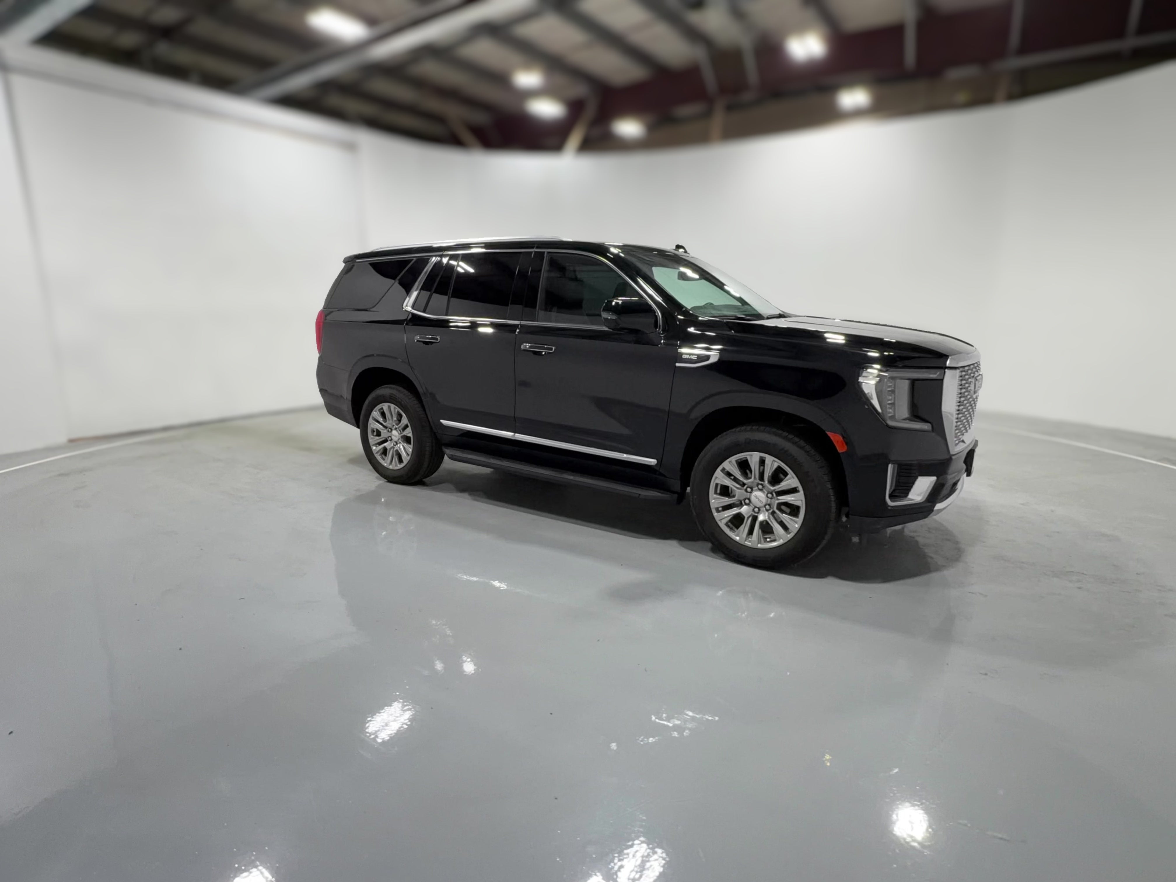 2023 GMC Yukon Denali - Photo 40