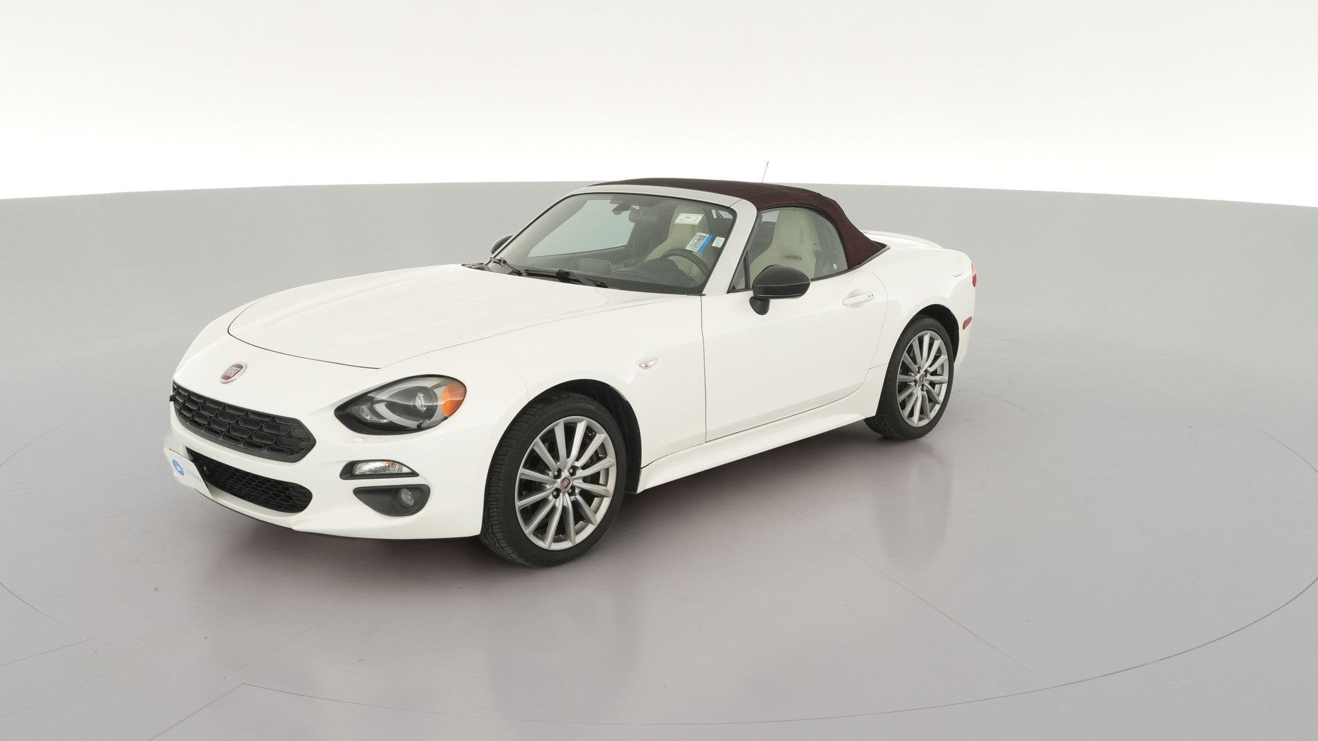 2018 FIAT 124 Spider vehicle photo
