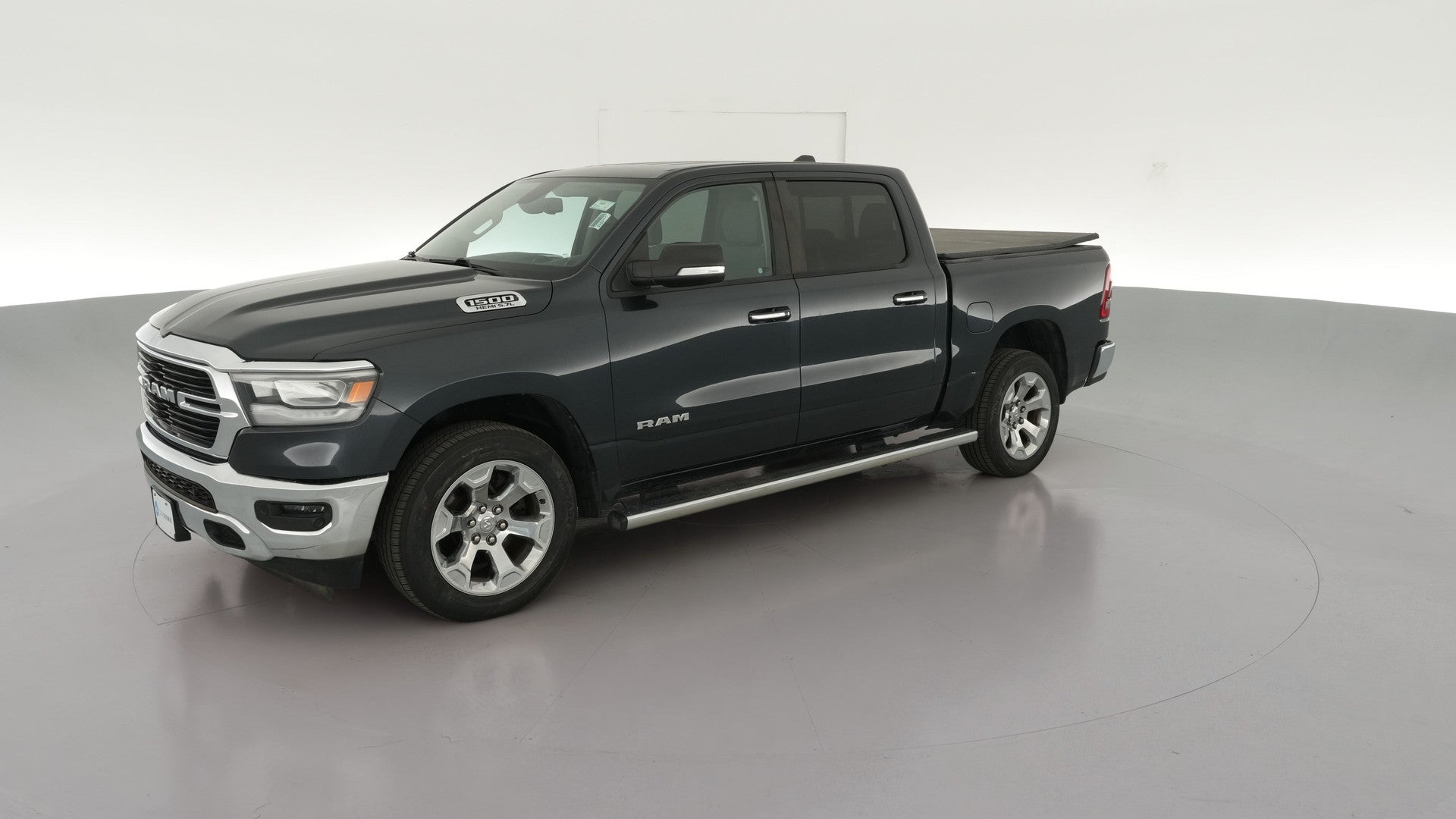 2019 Ram 1500 Crew Cab vehicle photo