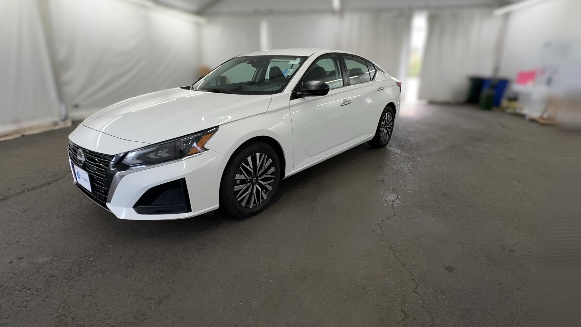 2025 Nissan Altima vehicle photo