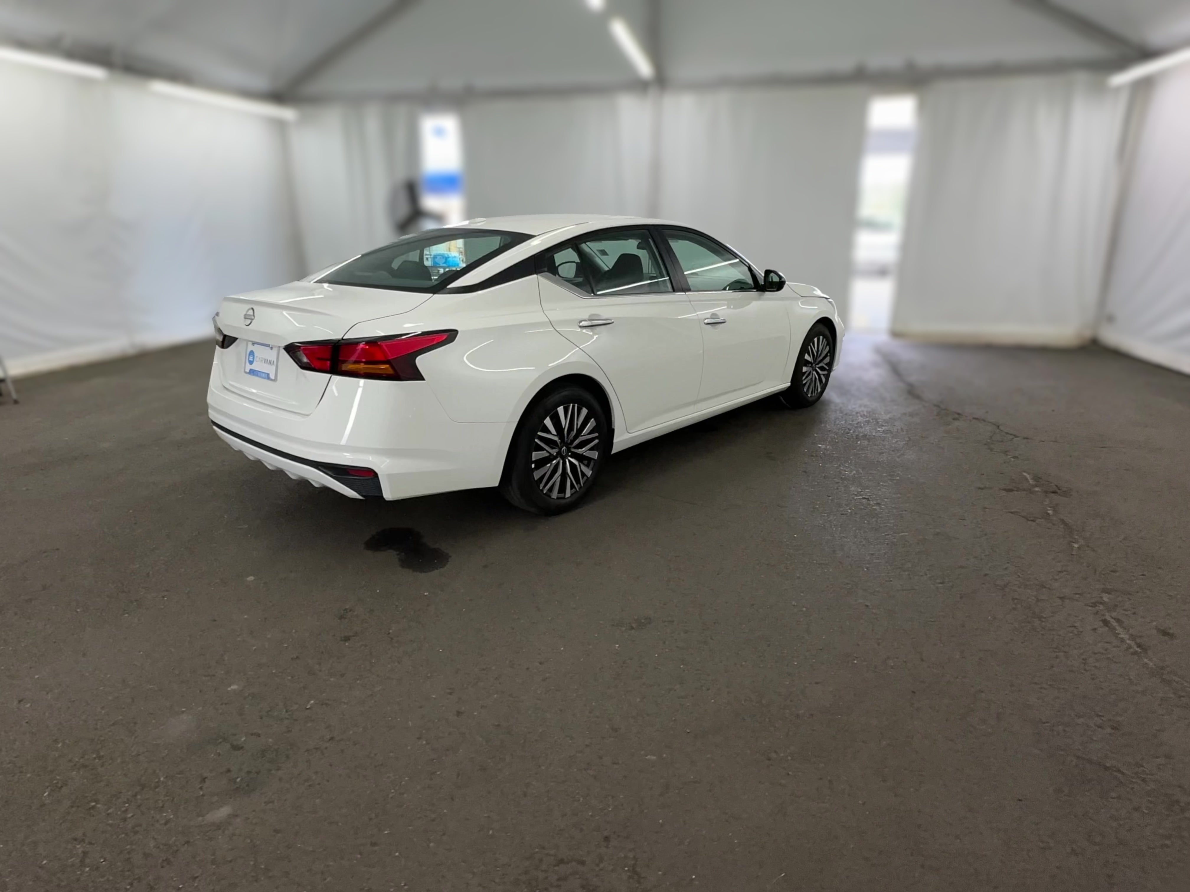 2025 Nissan Altima SV - Photo 32