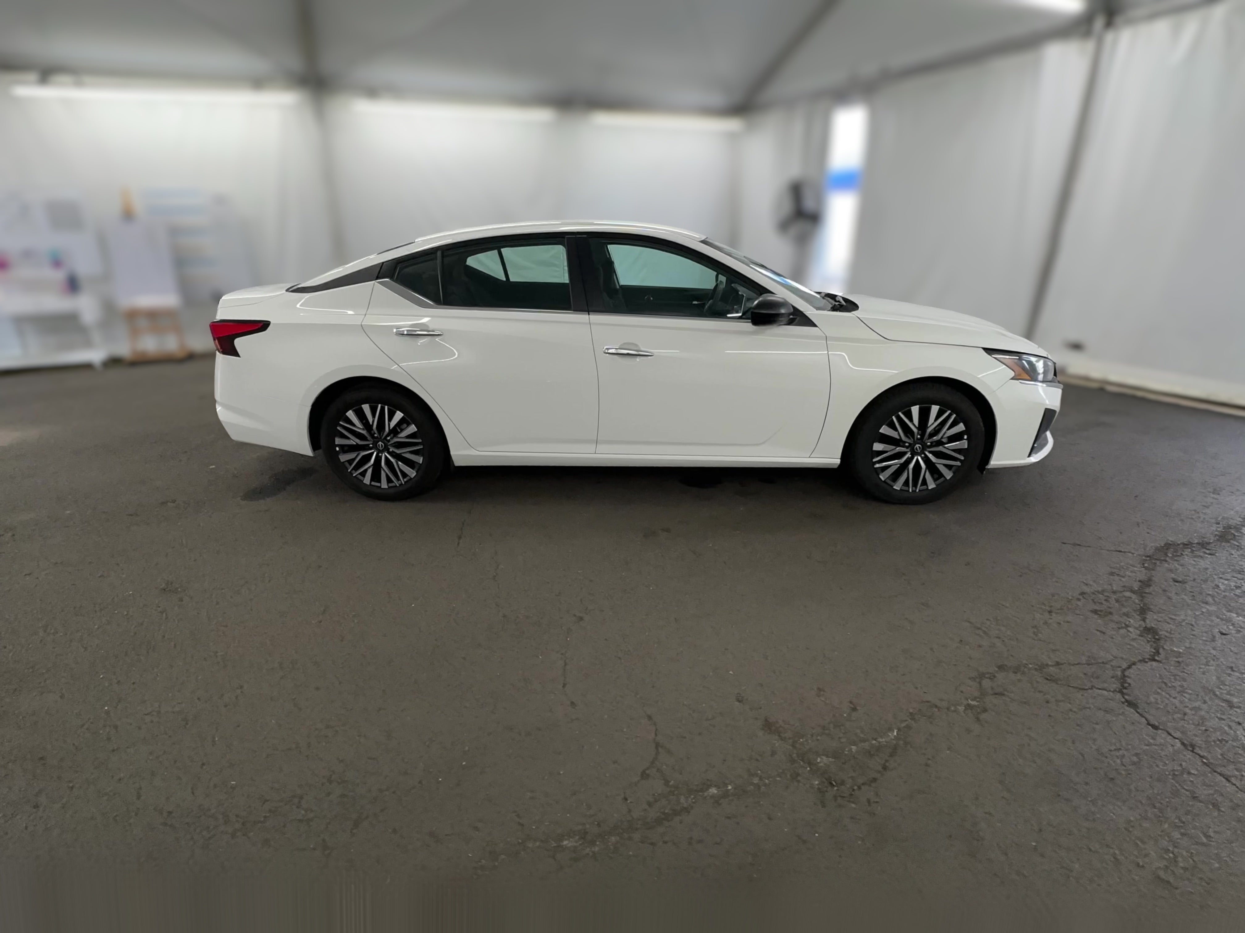 2025 Nissan Altima SV - Photo 34