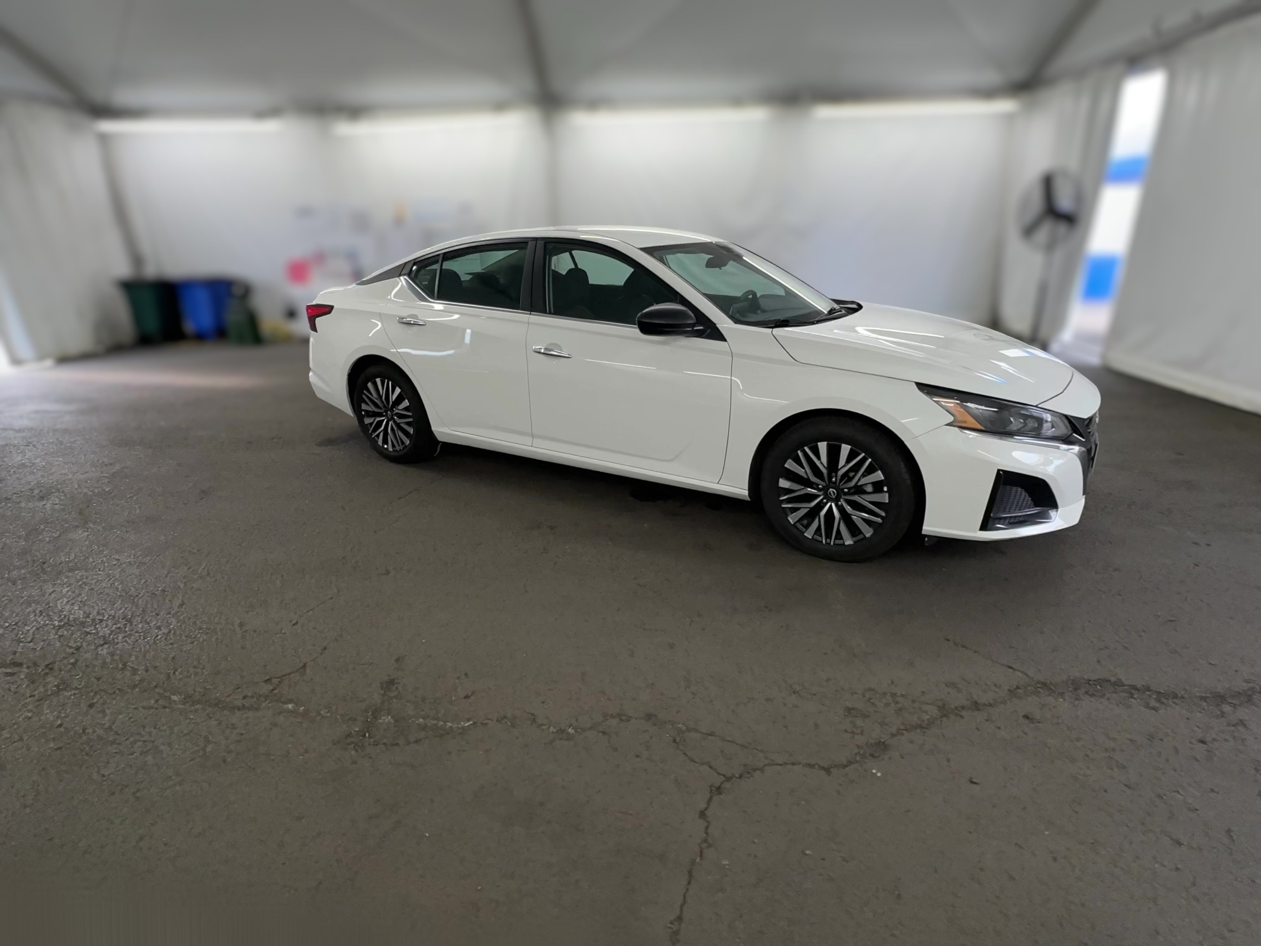 2025 Nissan Altima SV - Photo 35