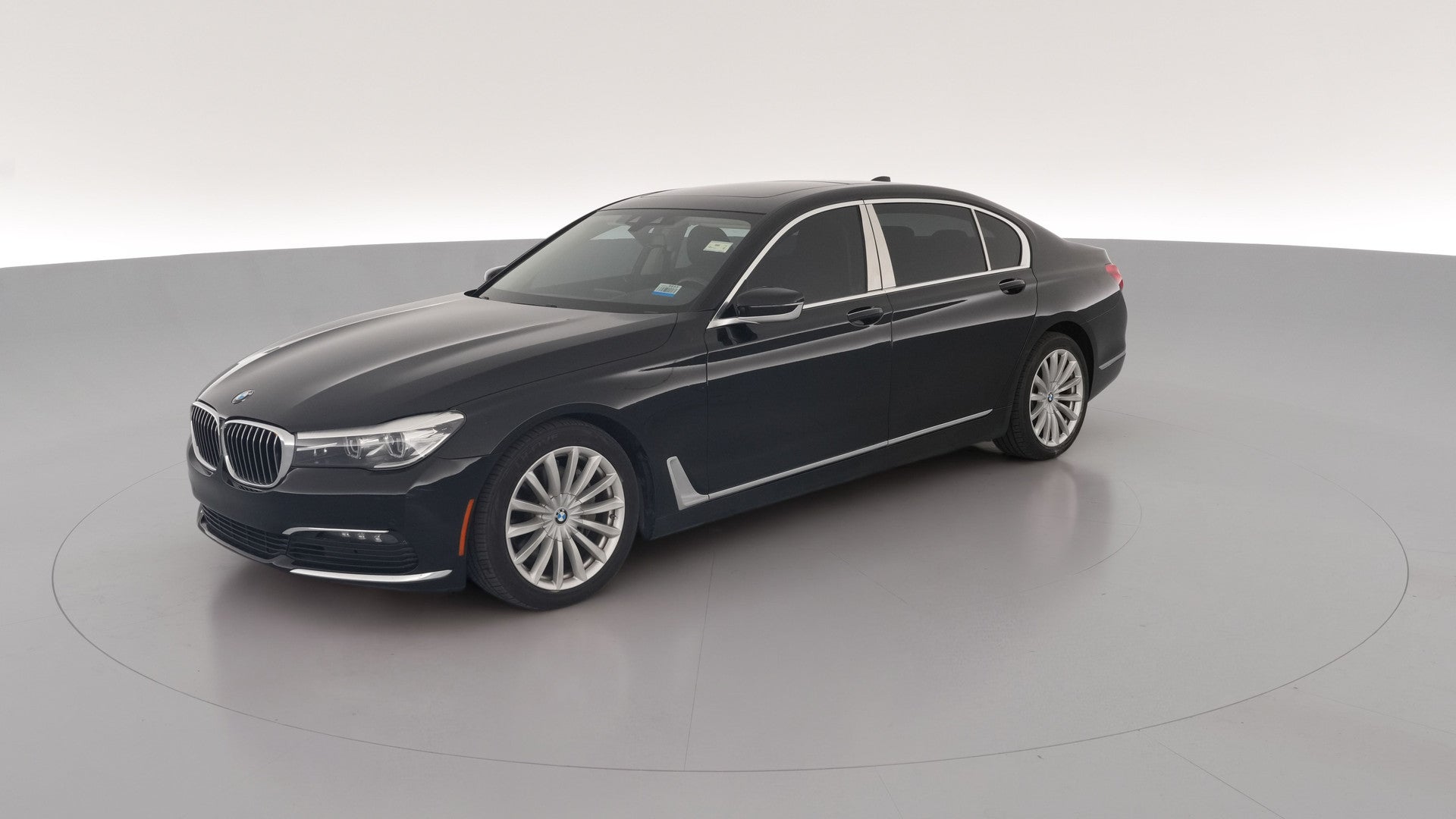 2018 BMW 7 Series vehicle photo