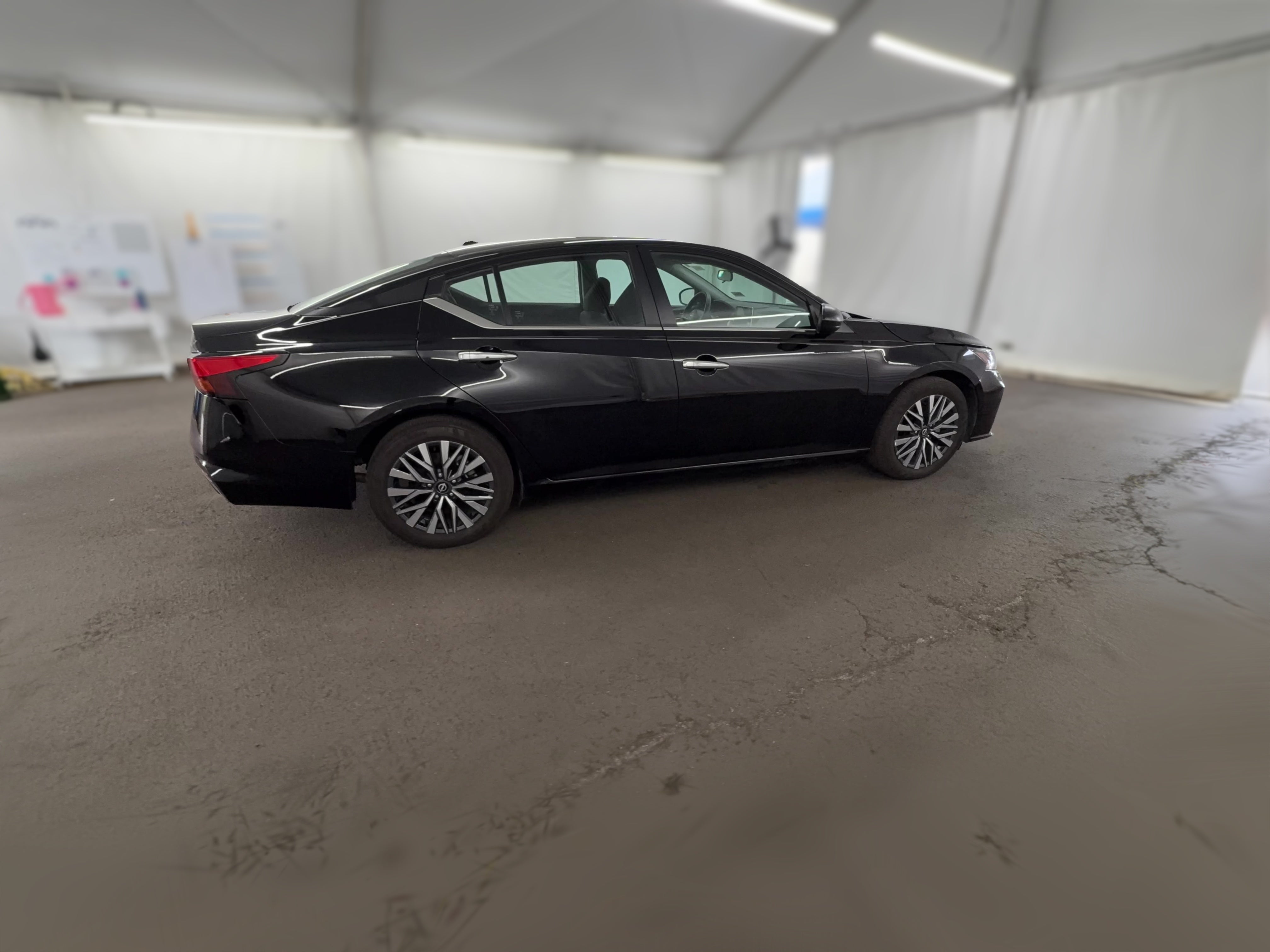 2025 Nissan Altima SV - Photo 38