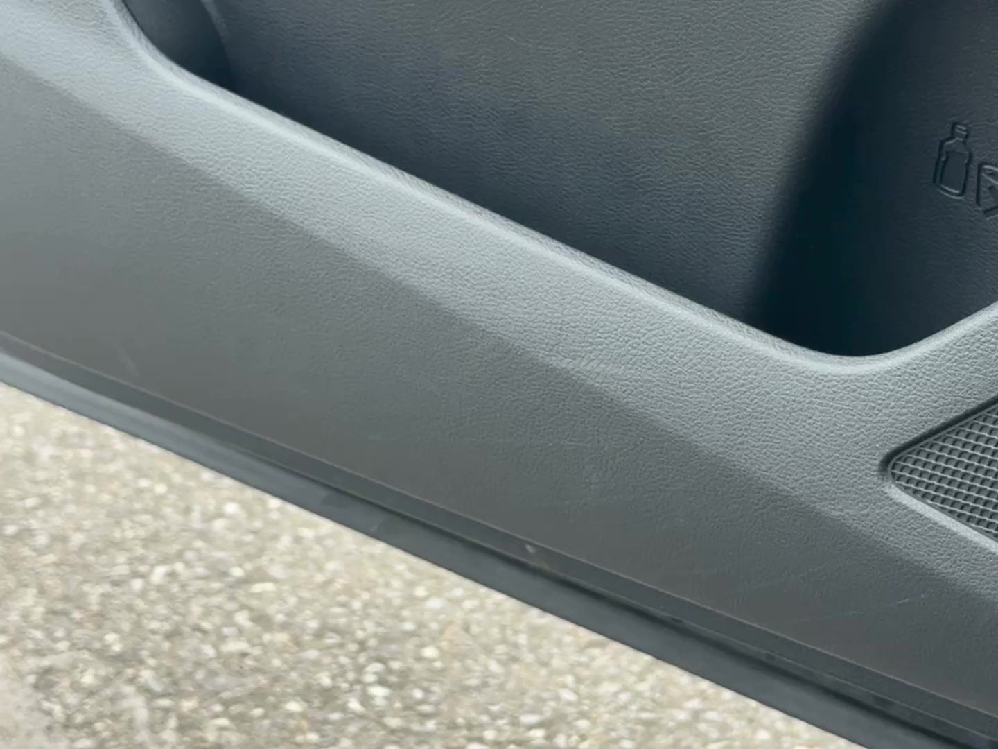 2025 Nissan Altima SV - Photo 17