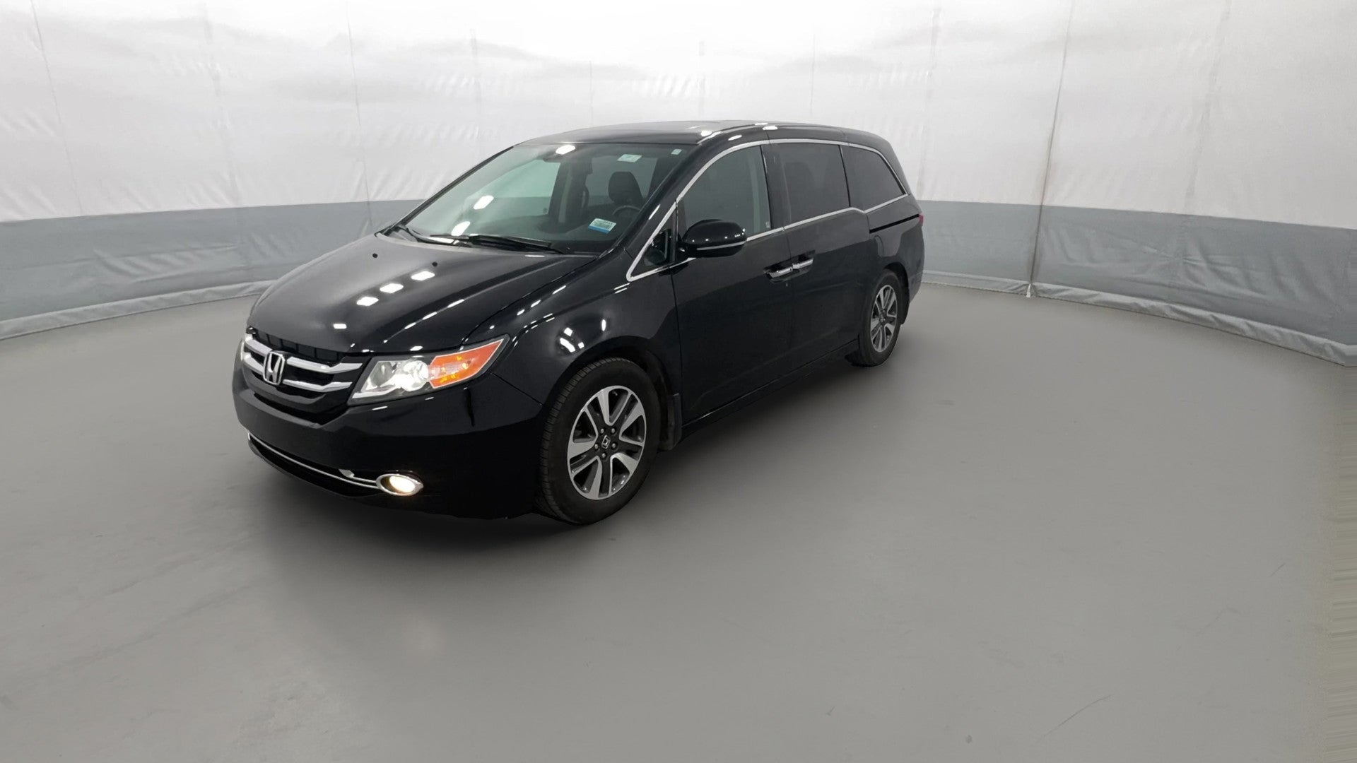 2016 Honda Odyssey vehicle photo
