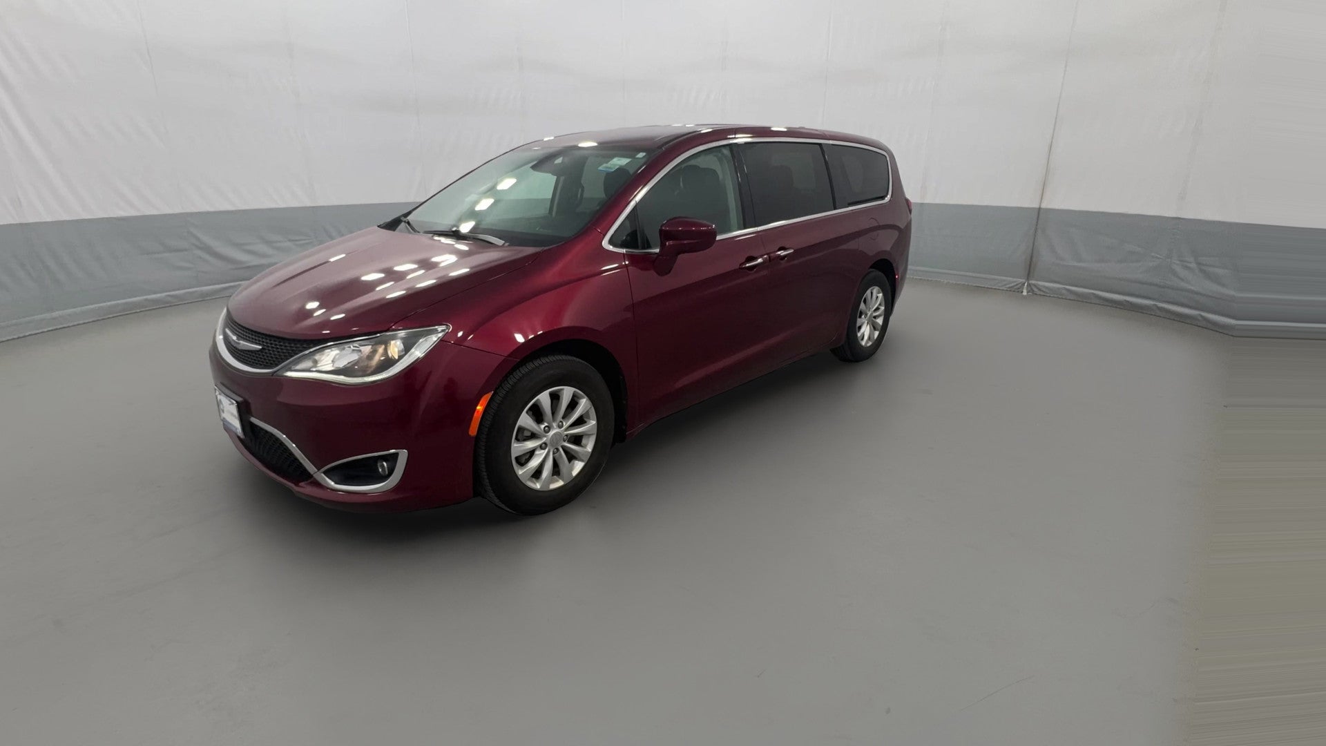 2019 Chrysler Pacifica vehicle photo