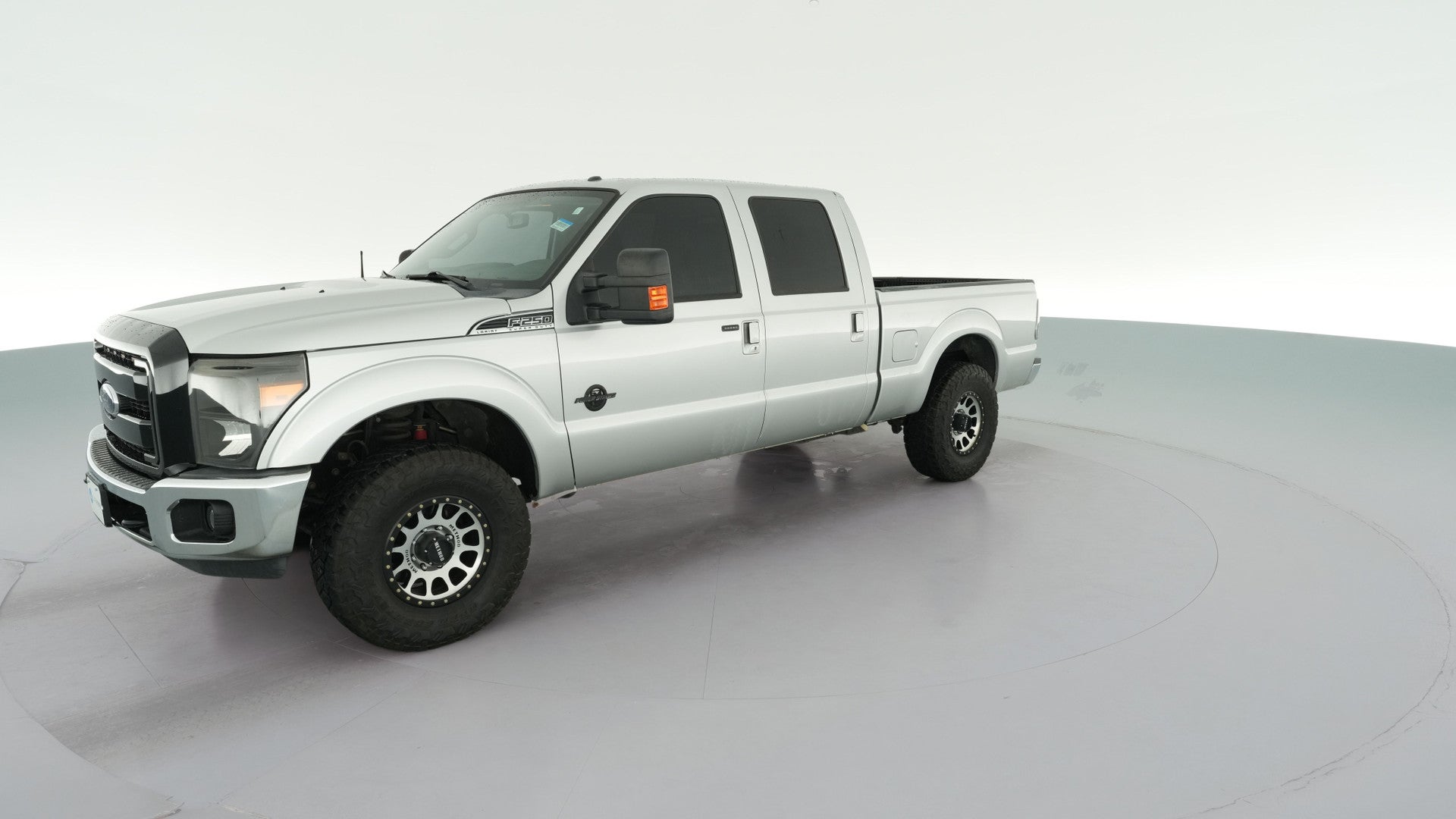 2016 Ford F250 Super Duty Crew Cab vehicle photo