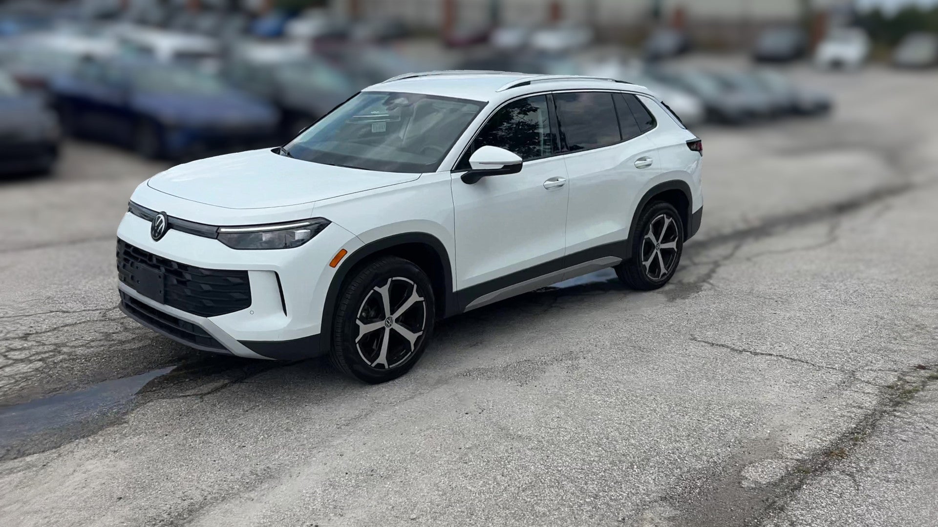 2026 Volkswagen Tiguan vehicle photo