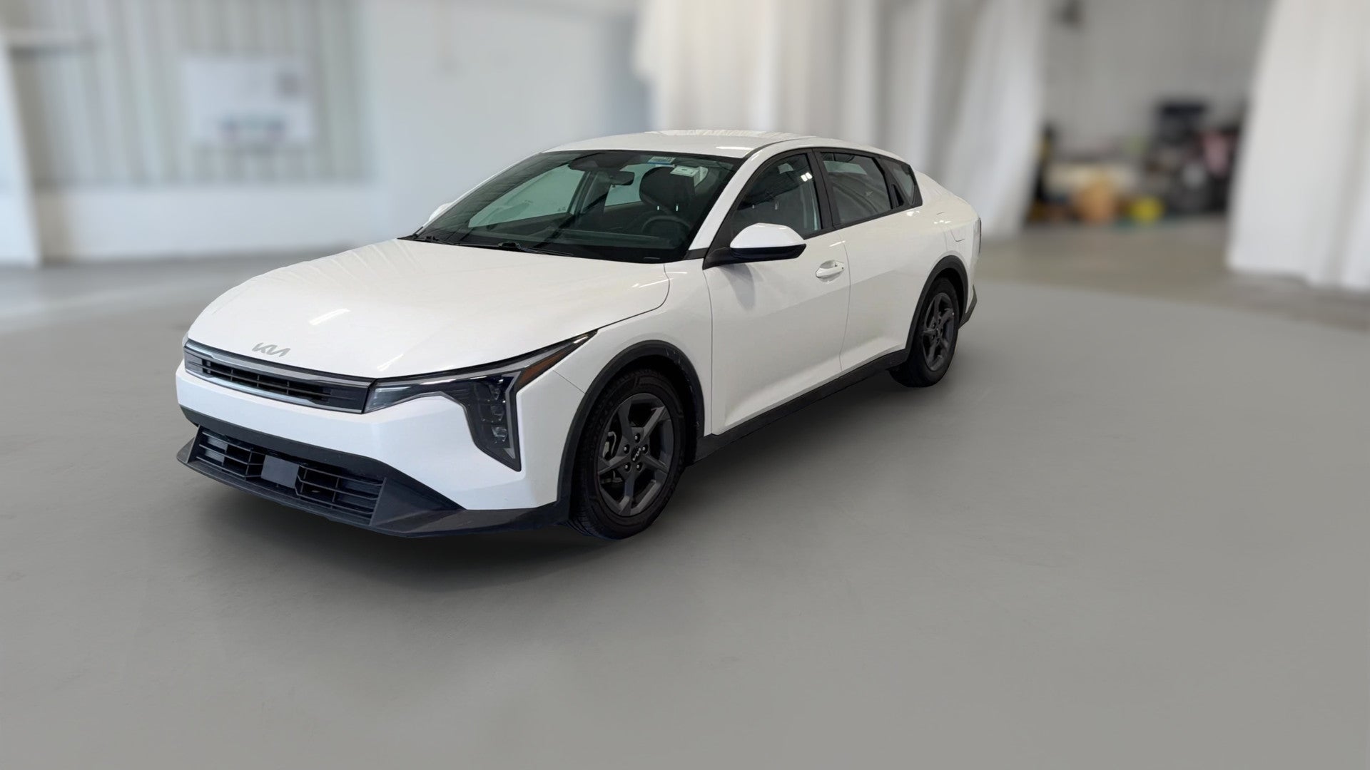 2025 Kia K4 vehicle photo