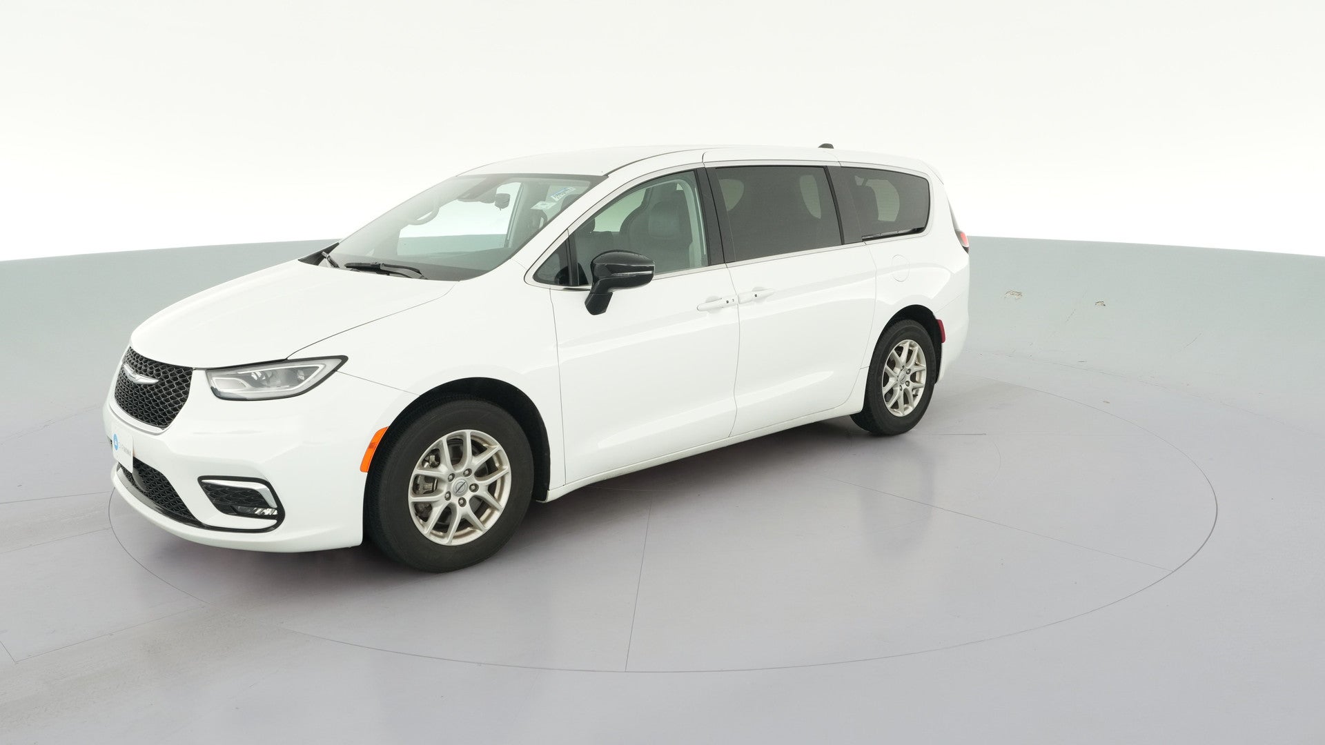 2024 Chrysler Pacifica vehicle photo