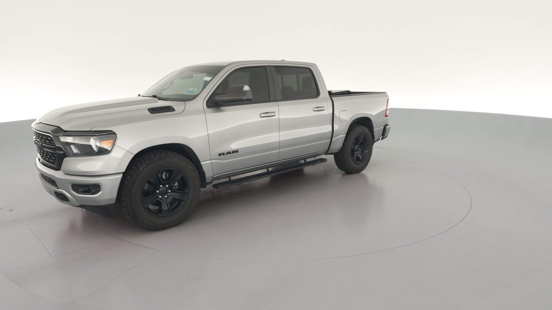 2022 Ram 1500 Crew Cab vehicle photo
