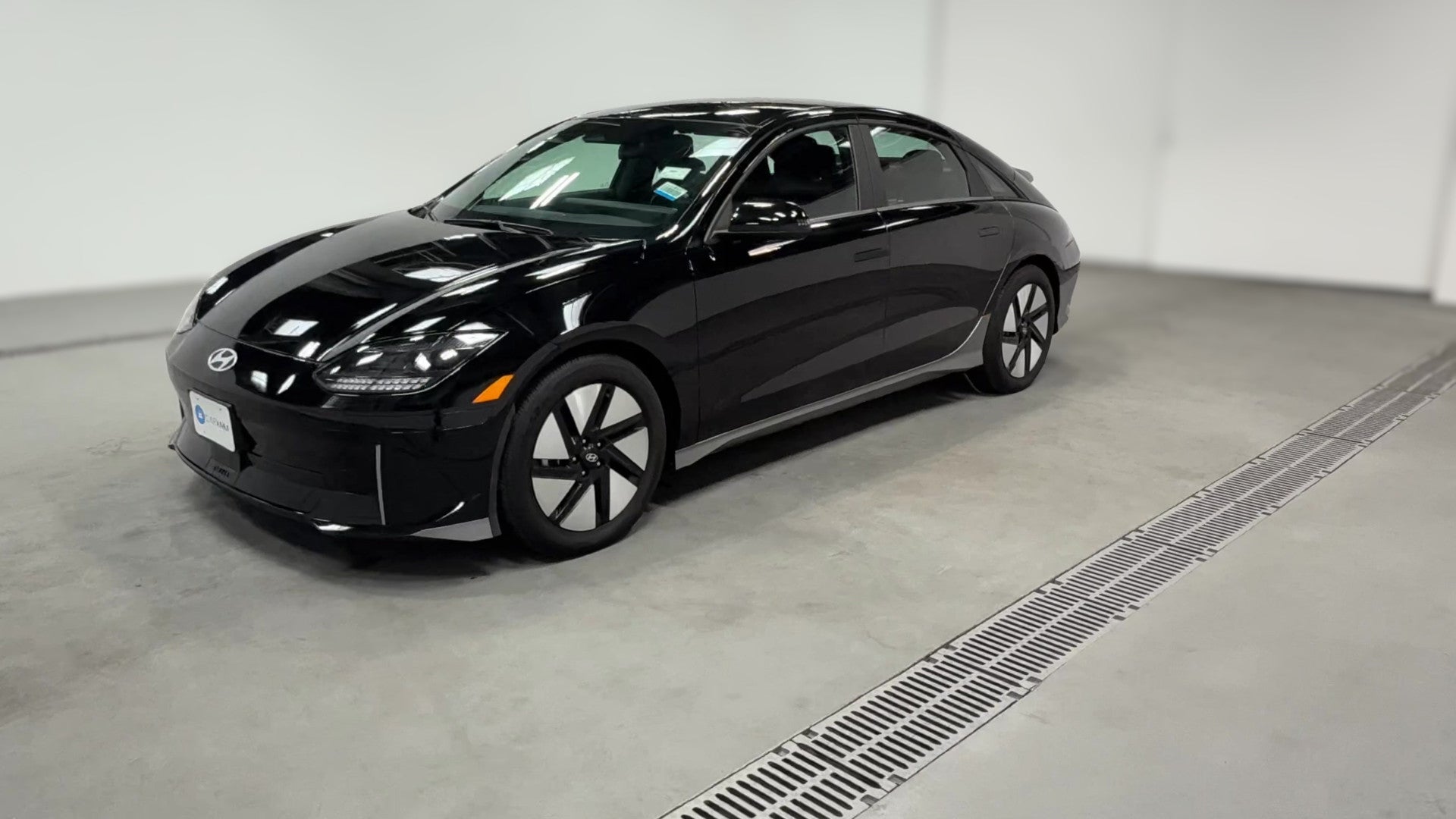 2024 Hyundai IONIQ 6 vehicle photo