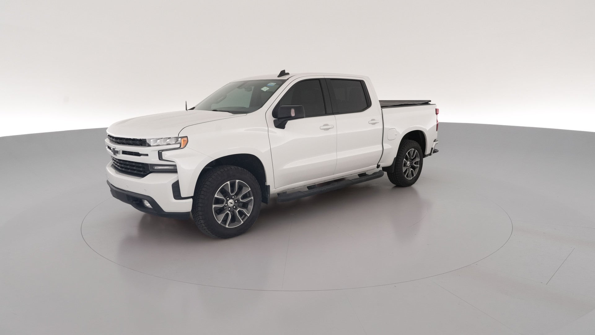 2020 Chevrolet Silverado 1500 Crew Cab vehicle photo