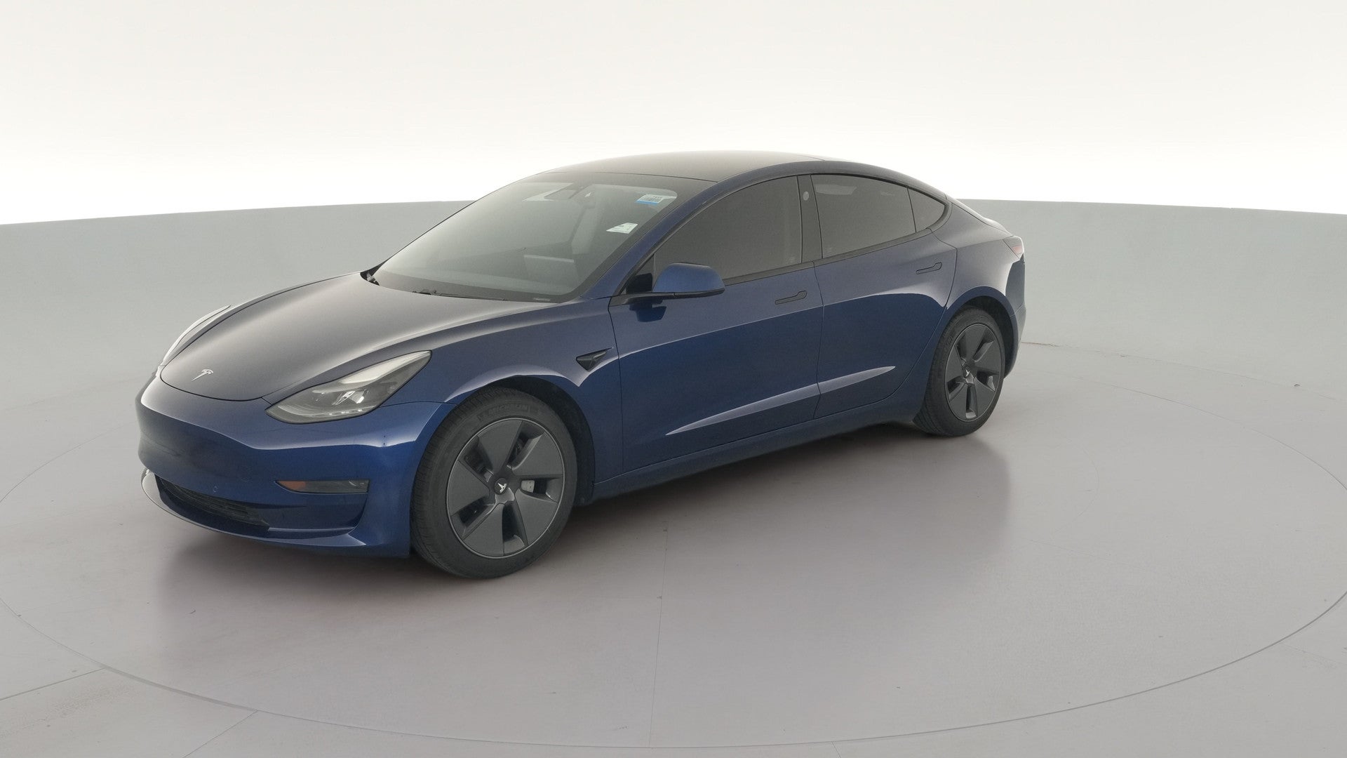 2021 Tesla Model 3 vehicle photo
