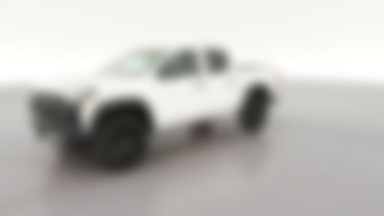 2025 Chevrolet Colorado Crew Cab vehicle photo