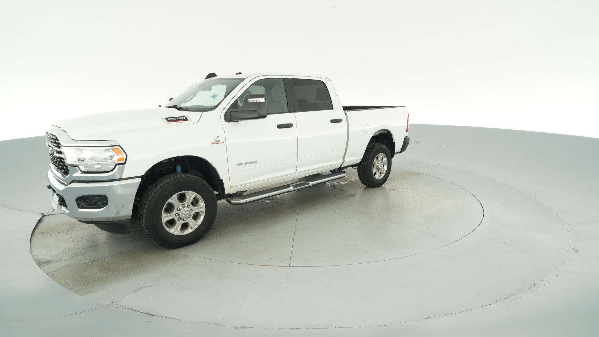 2024 Ram 2500 Crew Cab vehicle photo