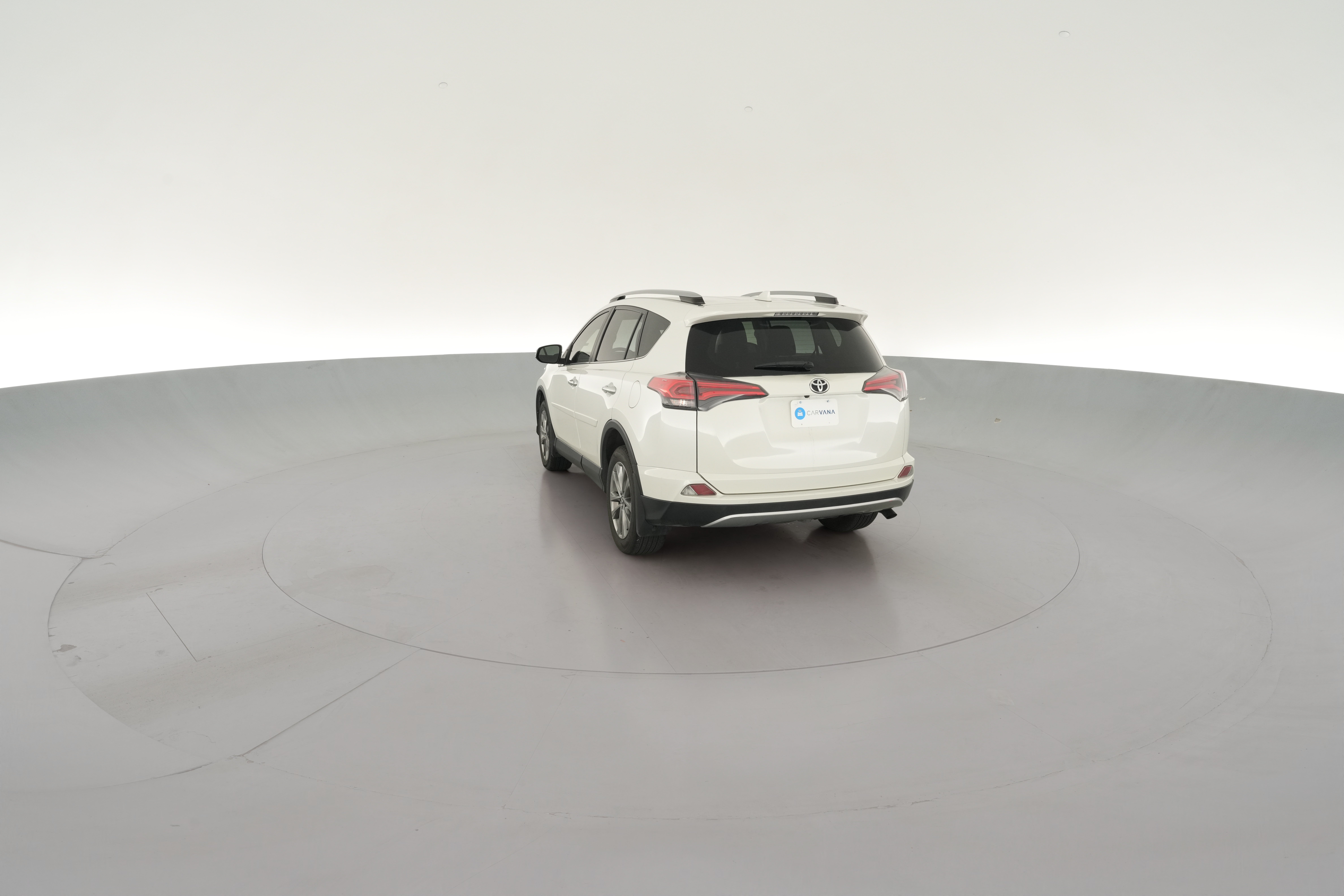 2018 Toyota RAV4 Limited - Photo 31