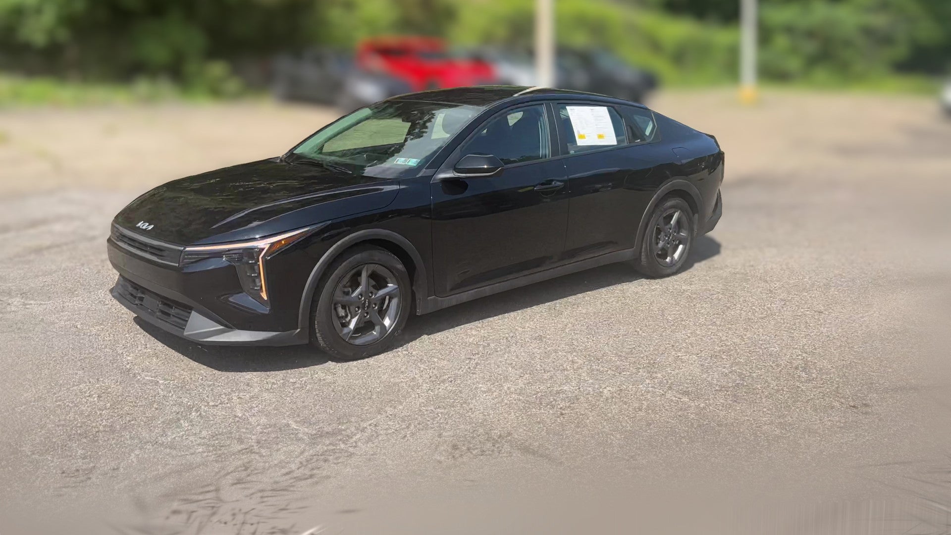 2025 Kia K4 vehicle photo