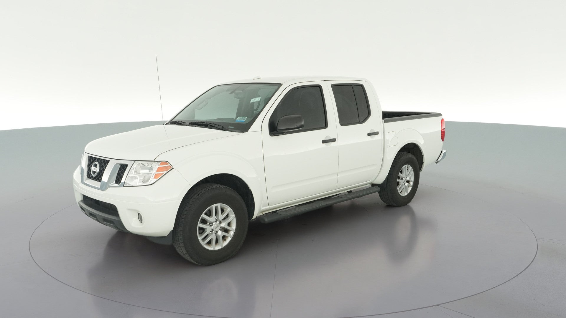 2016 Nissan Frontier Crew Cab vehicle photo