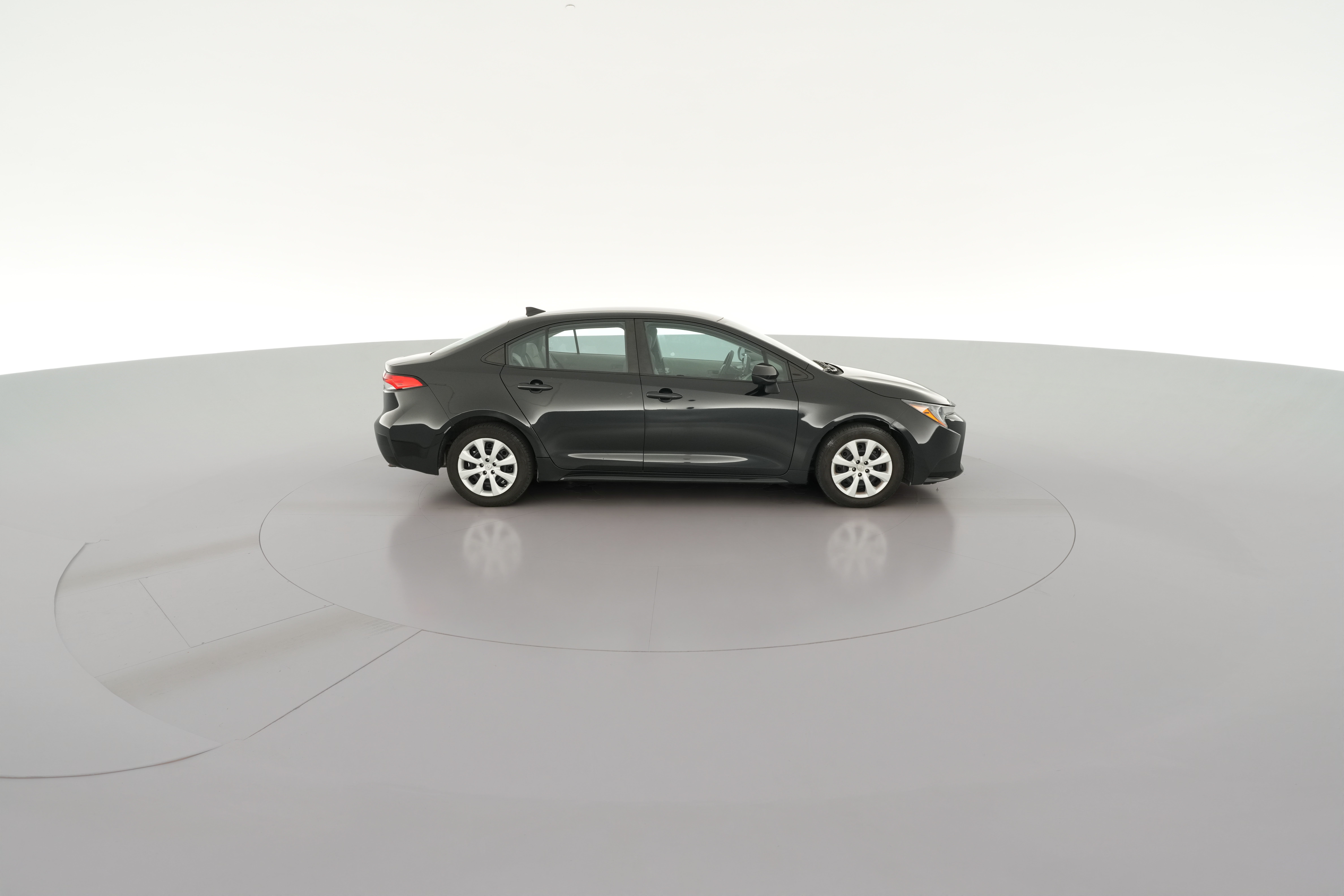 2022 Toyota Corolla LE - Photo 33