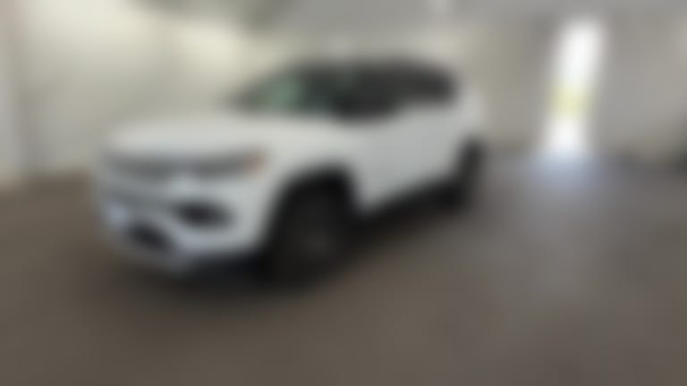2025 Jeep Compass vehicle photo