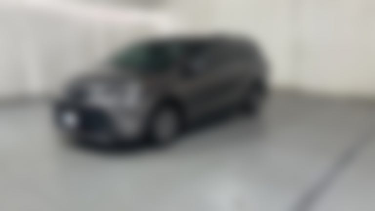 2021 Toyota Sienna vehicle photo