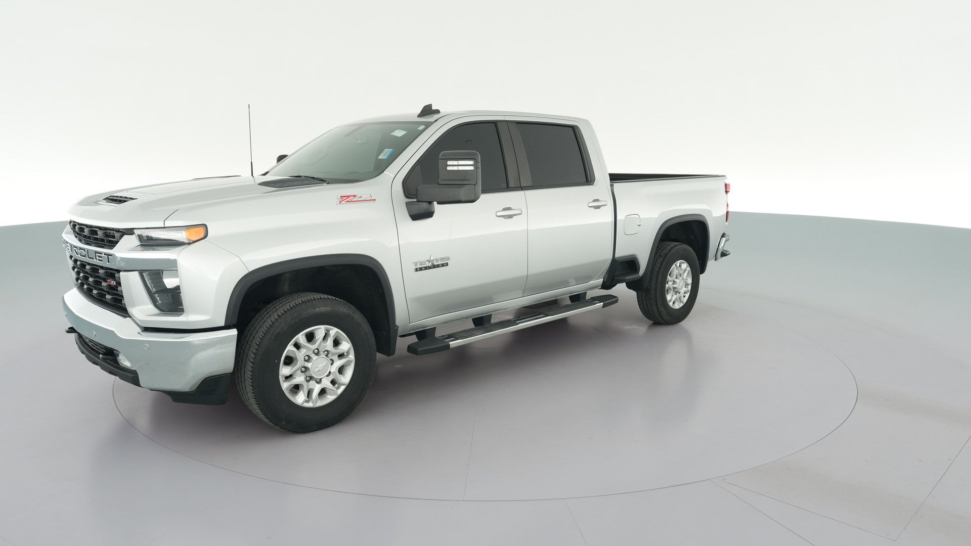 2020 Chevrolet Silverado 2500 HD Crew Cab vehicle photo