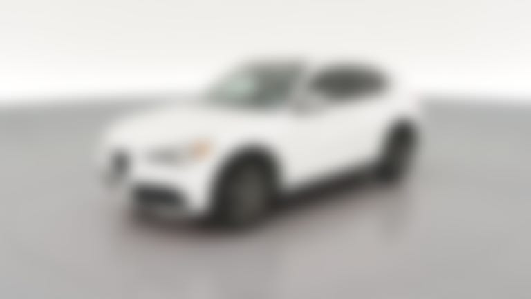 2018 Alfa Romeo Stelvio vehicle photo