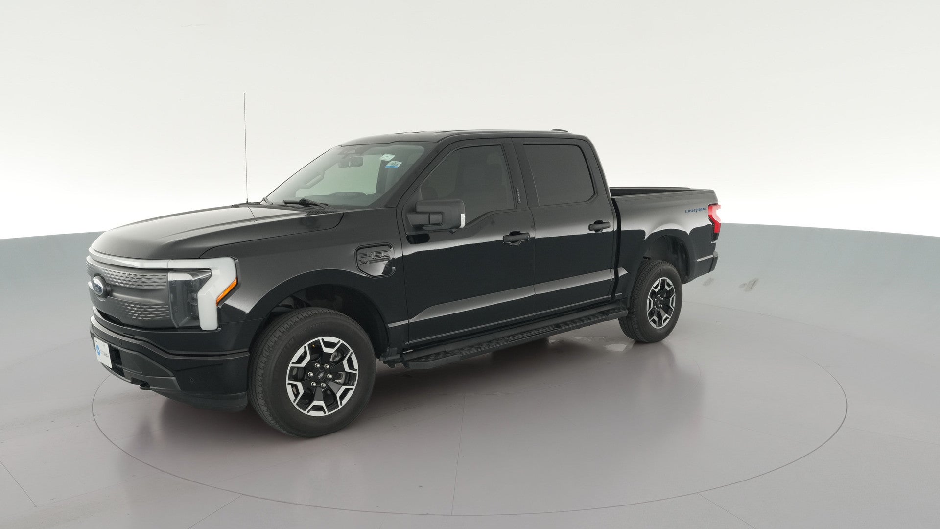 2023 Ford F150 Lightning vehicle photo