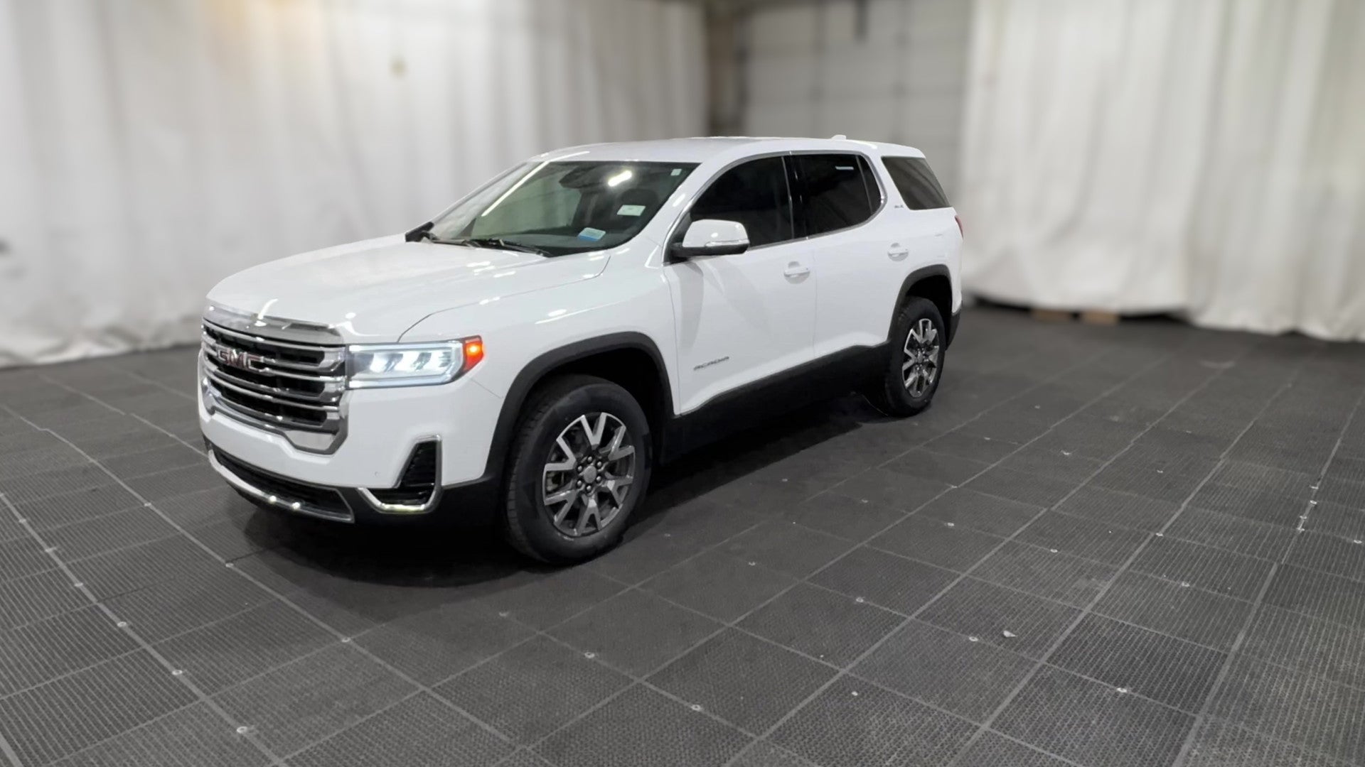 2022 GMC Acadia vehicle photo