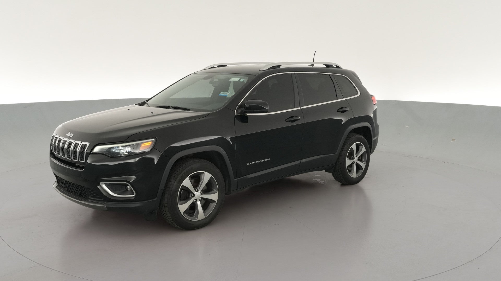 2019 Jeep Cherokee vehicle photo