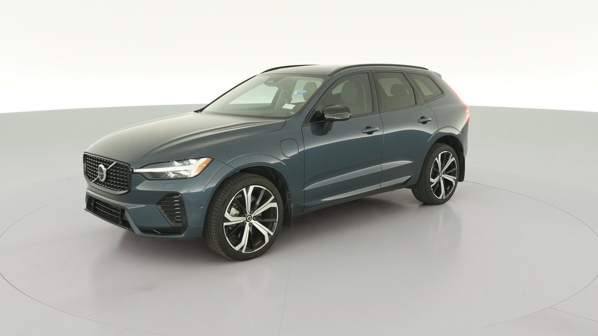2023 Volvo XC60 vehicle photo