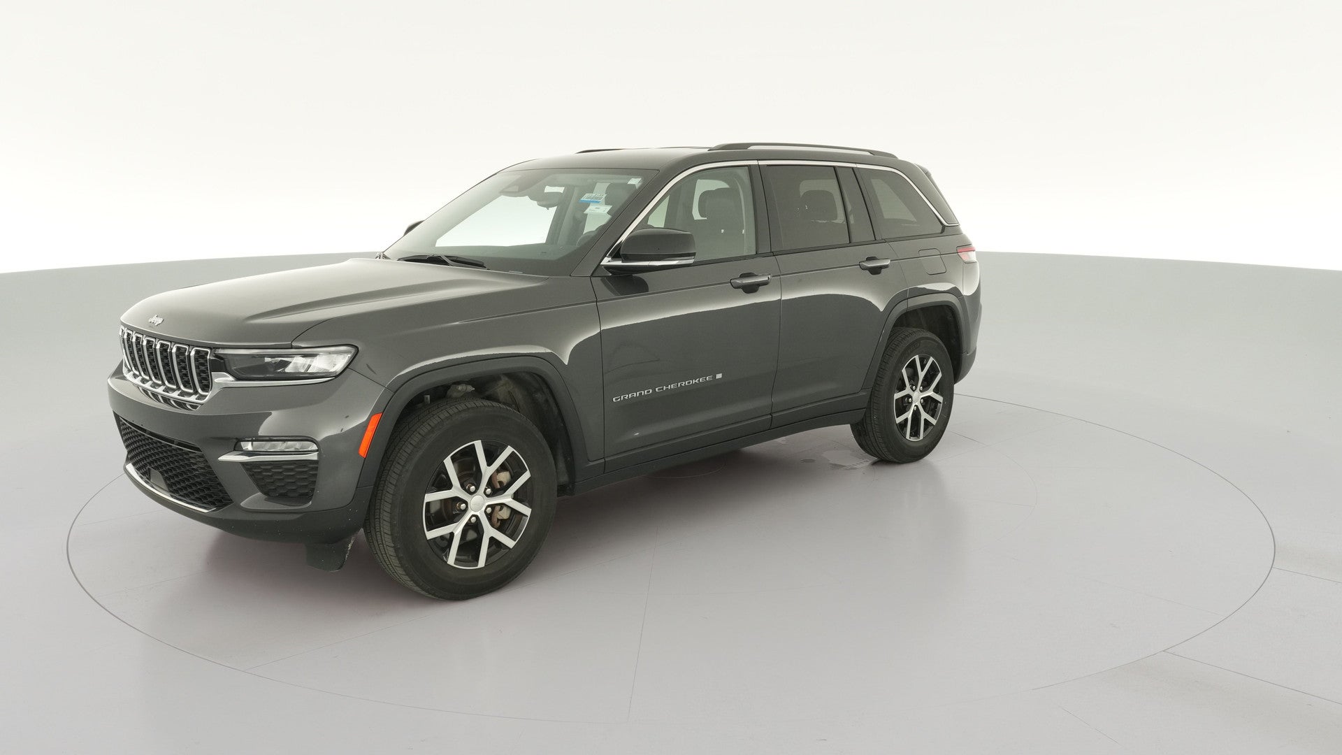 2023 Jeep Grand Cherokee vehicle photo