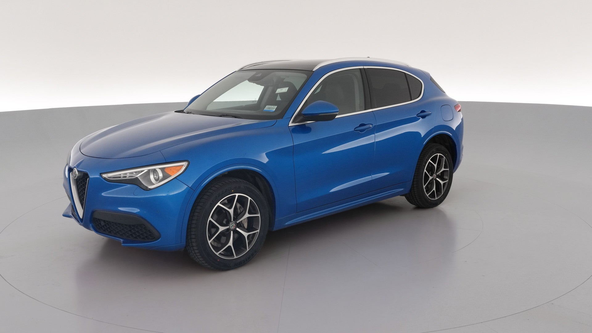2021 Alfa Romeo Stelvio vehicle photo