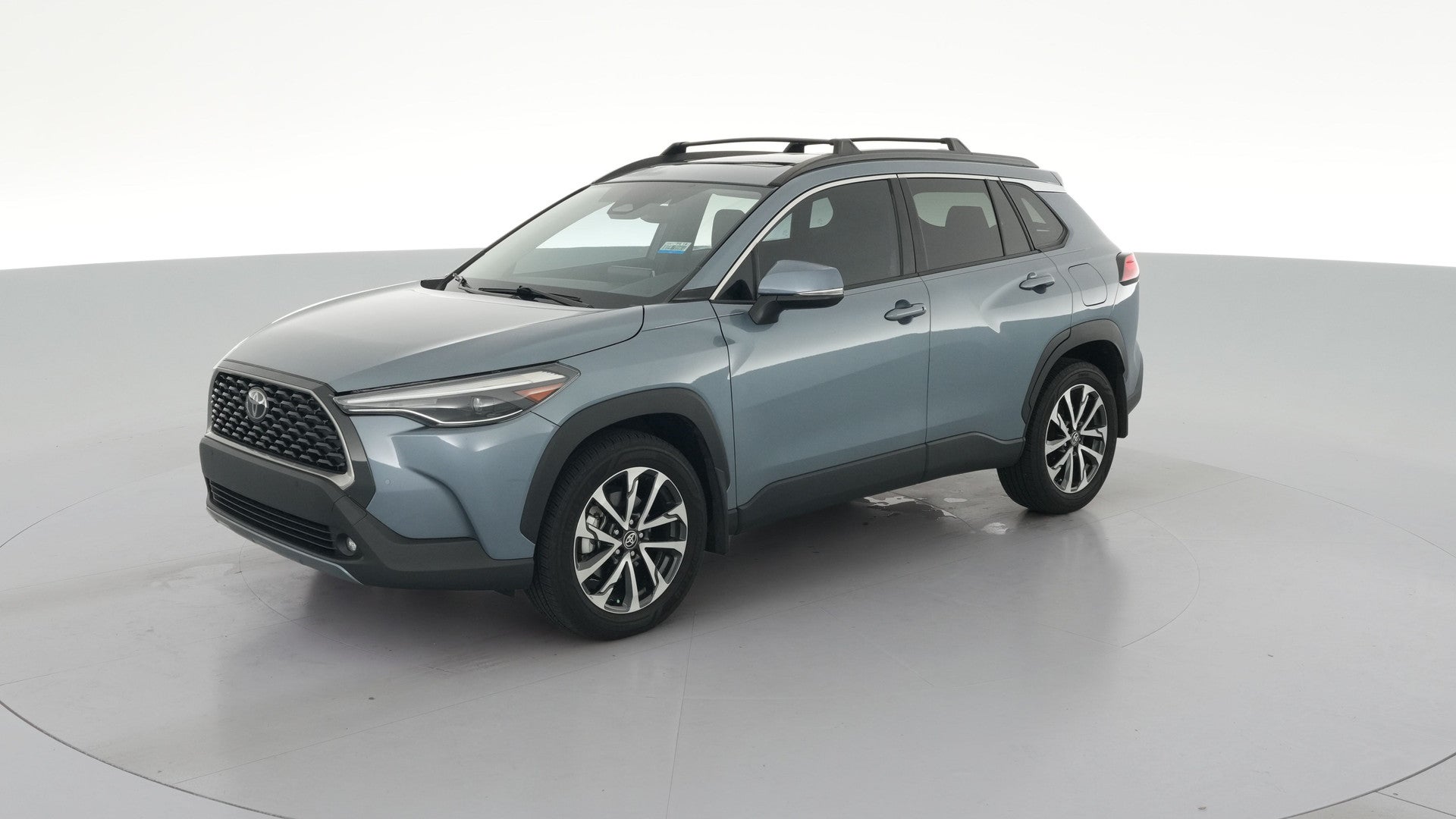 2024 Toyota Corolla Cross vehicle photo