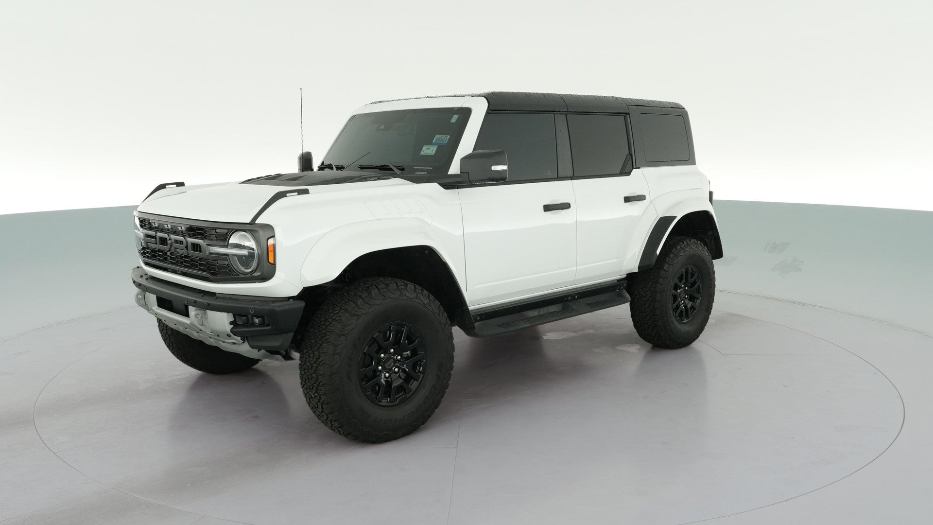 2025 Ford Bronco vehicle photo