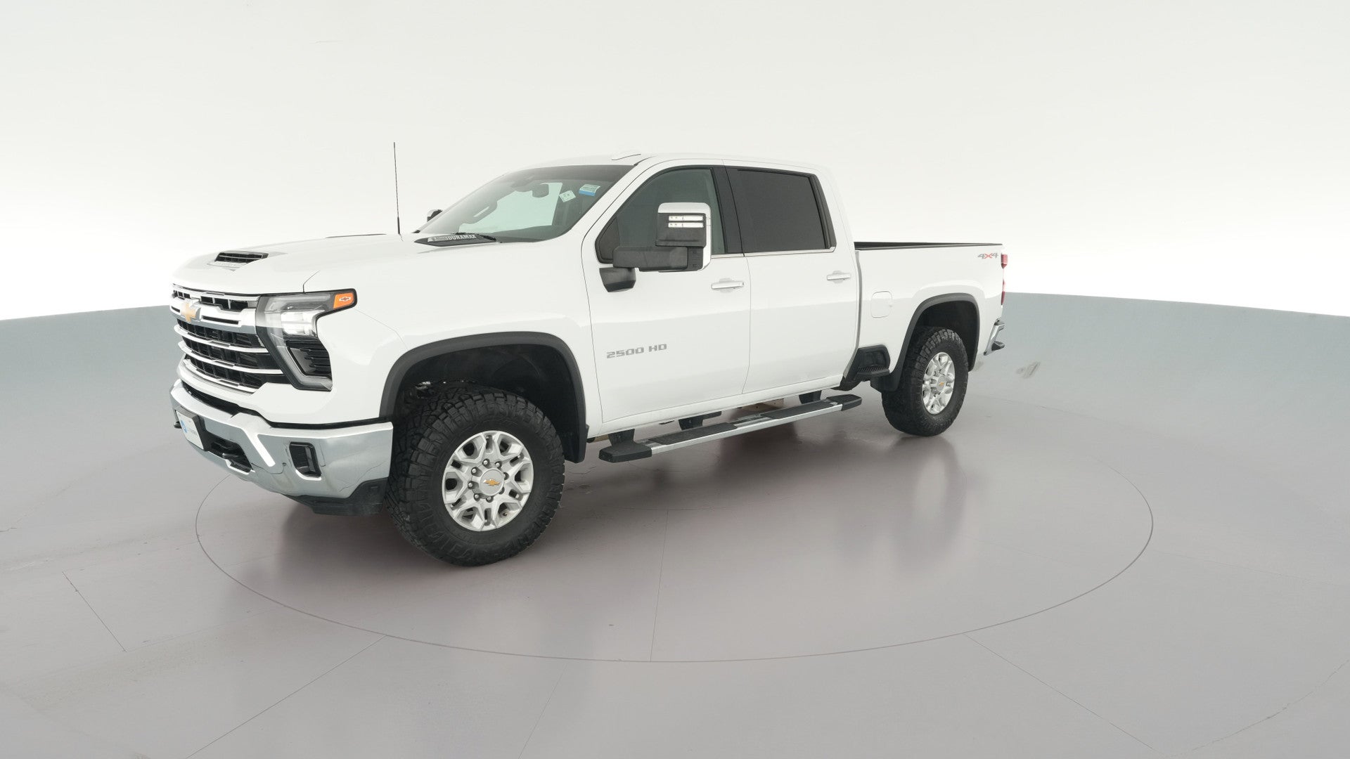 2024 Chevrolet Silverado 2500 HD Crew Cab vehicle photo
