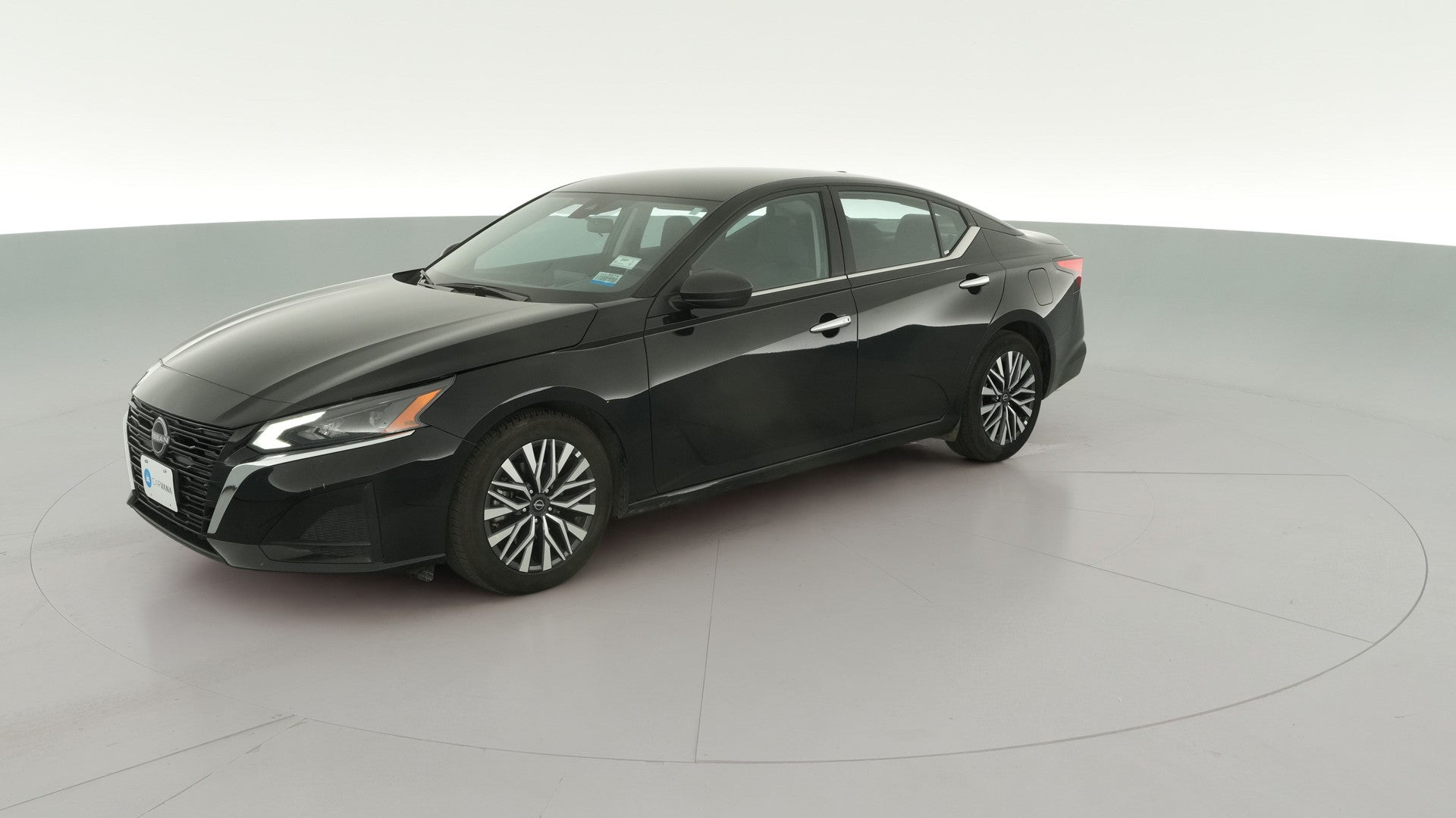 2025 Nissan Altima vehicle photo